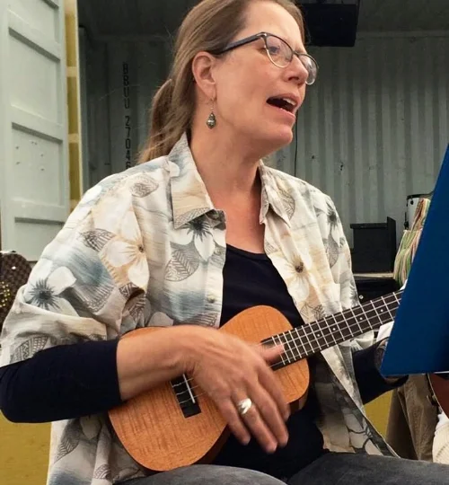 Come for a family singalong in the park. Musicians from the CALL – Calgary Association of Lifelong Learners Uke Jam! and Monday Acoustics will bring their instruments! We have copies of lyrics and chords for you – so bring your instrument…bring that voice, and join in! 