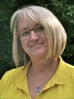 JOnesMooreHeadShot1.jpg