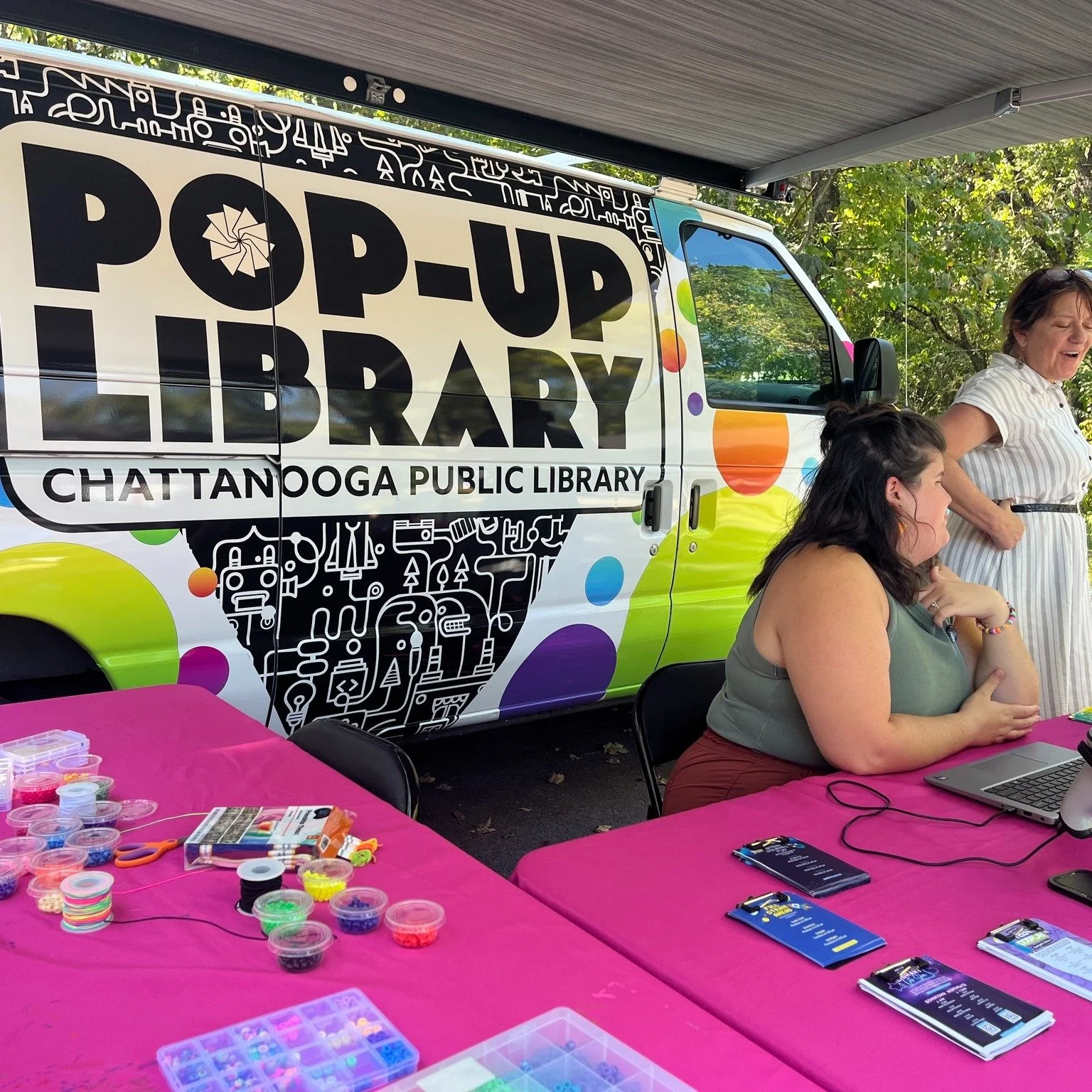 It's National Library Week! 📚 

Every month, the @chattlibrary brings its mobile library, Poppy, to Welcome Home. We're grateful for their outreach and always look forward to their visits.

Make sure to follow them on social media&mdash;there's alwa