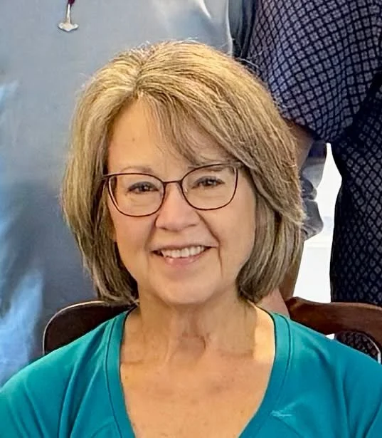 💛 Humans of Welcome Home 💛 

Donna Needham has been a volunteer for 5 years, but has followed our journey since the very beginning. 

What drew her to our mission? "The kindness, courage, and sacrifice required to start a mission like this to 