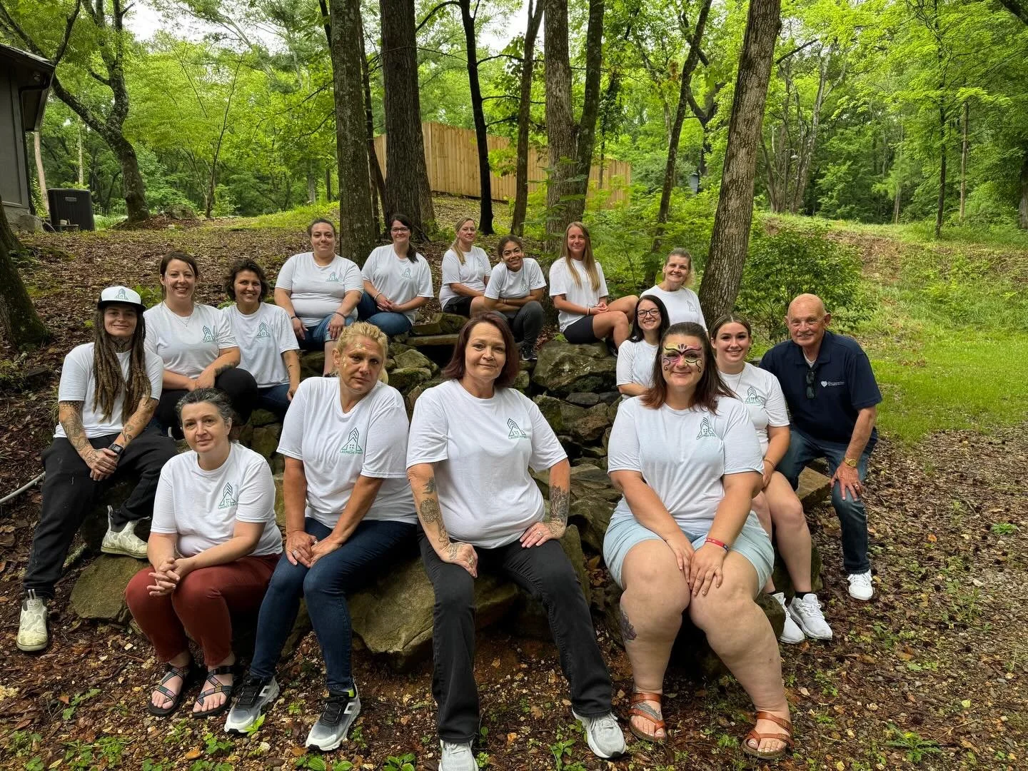 We are so grateful for Ed Harding, who chose to celebrate his birthday by throwing a big fundraiser party for Welcome Home! 

There was live music, goodies from Sweet Treats, a silent auction, help from the fantastic ladies at The Launch Pad, and lot