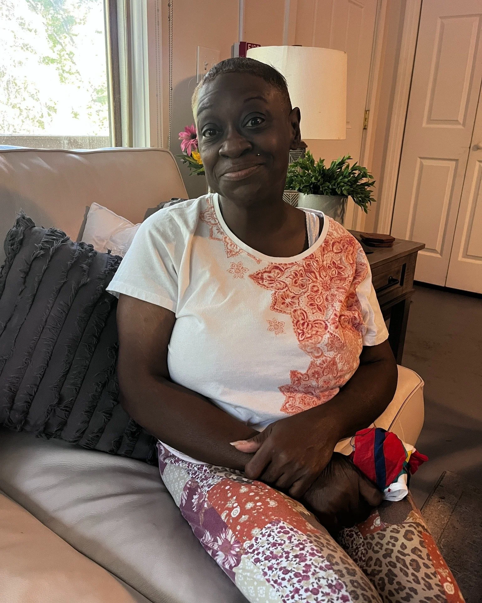 💛 Humans of Welcome Home 💛

Danielle &ldquo;Dee&rdquo; Mitchell is a reader, a fixer, and a woman who refuses to give up.

&ldquo;I&rsquo;ve always been the kind of person that if I can teach myself something, I&rsquo;ll do it,&rdquo; she shared. H
