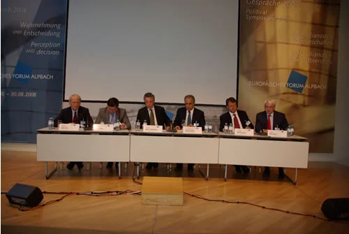 From left: Michael Haltzel, SAIS, Johns Hopkins University; Alexandr Vondra , Deputy Premier for European Affairs of the Czech Republic; Thomas Mayr-Harting, Political Director, Austrian Federal Ministry for European and International Affairs; Zalmay Mamozy Khalilzad , Permanent Representative of the United States to the United Nations; Thomas Mattusek , Permanent Representative of Germany to the United Nations; Guenter Bischof, University of New Orleans (c) Markus Prantl, EFA 2008