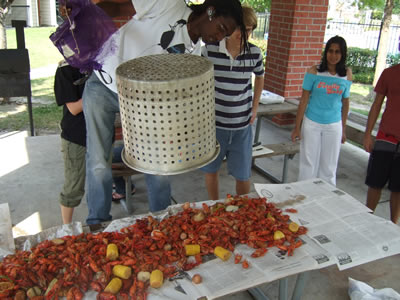 Ryan Jones prepares a fresh batch of crawfish