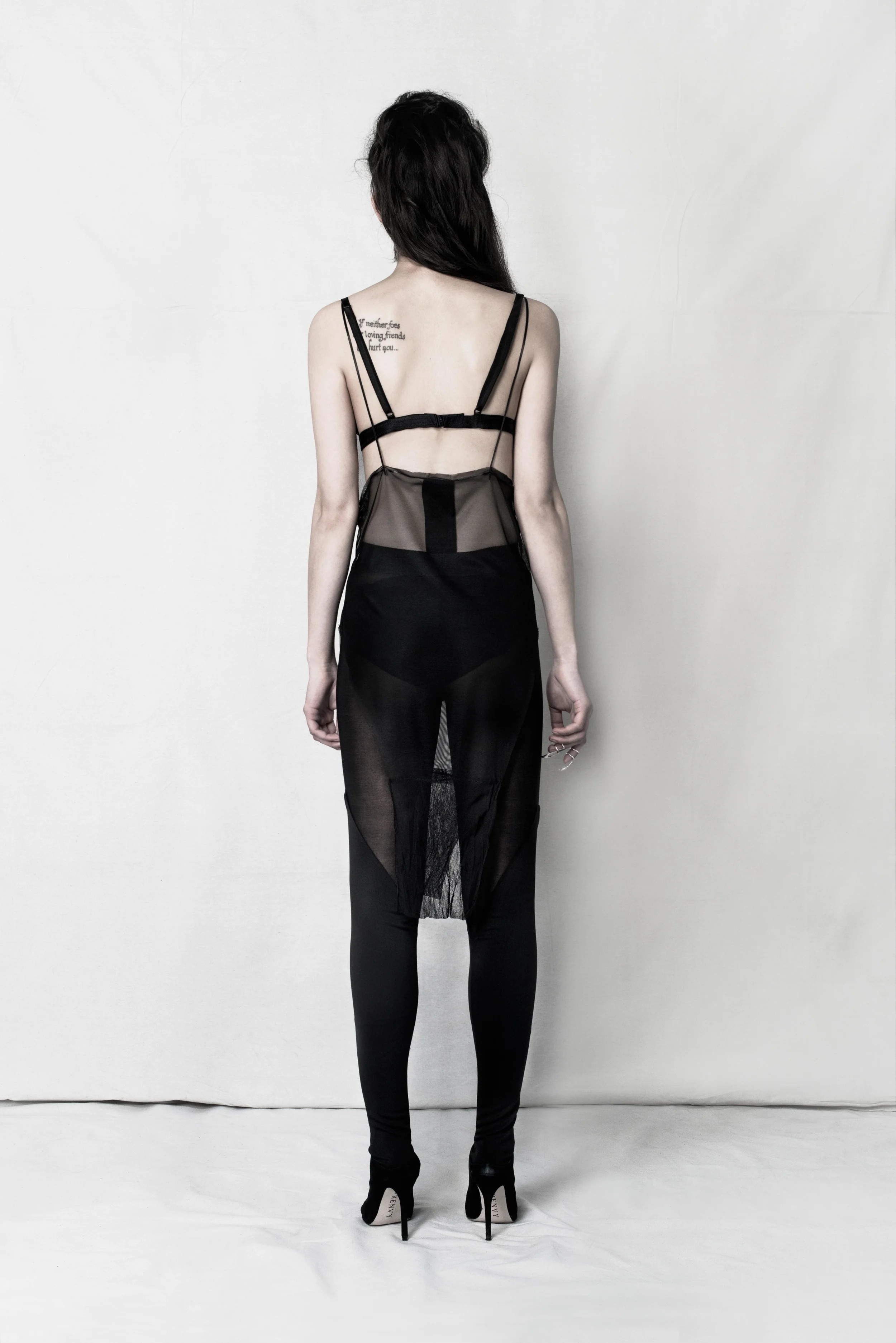 TheOrder_AW2016_WOLF_LB16.jpg