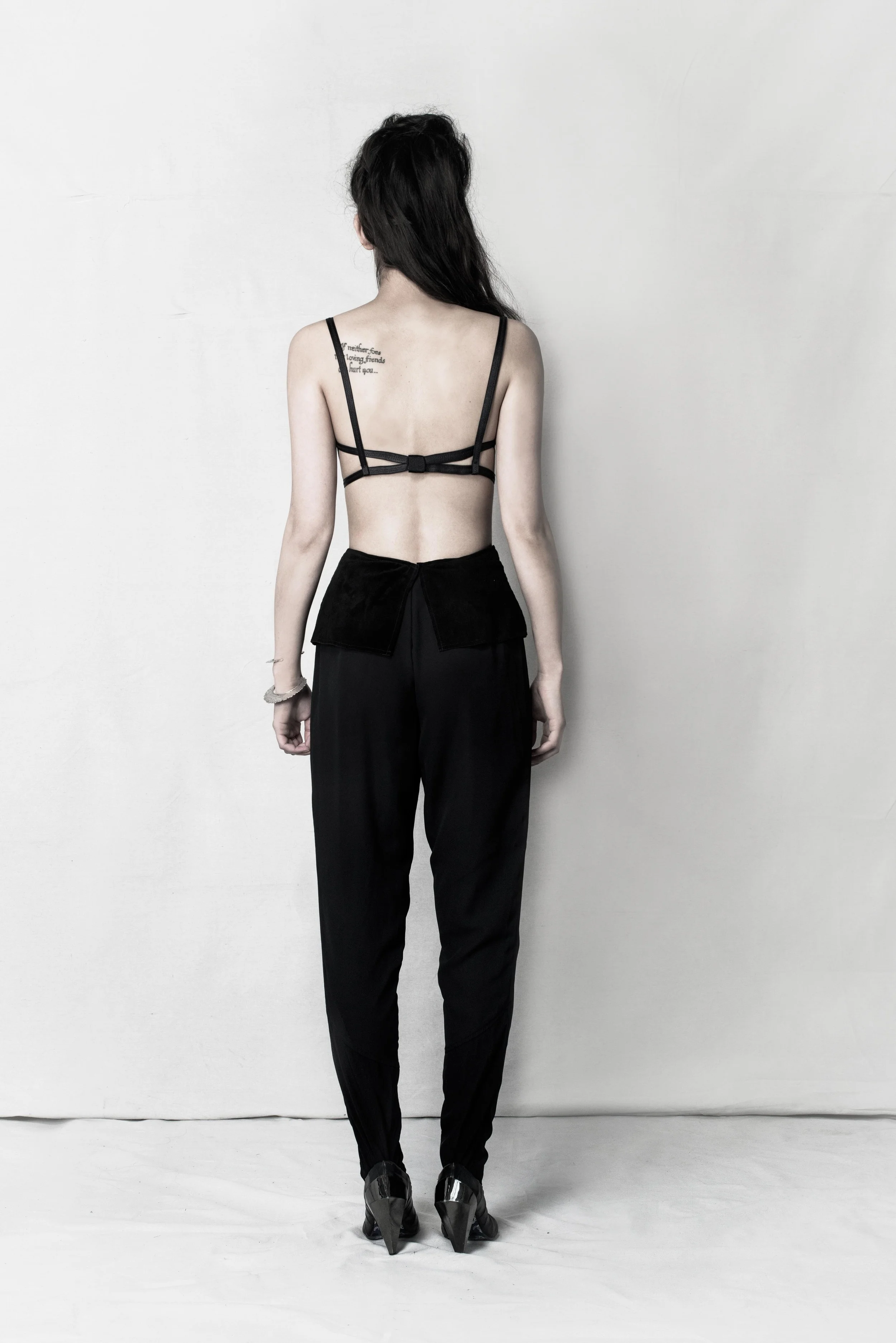 TheOrder_AW2016_WOLF_LB27.jpg