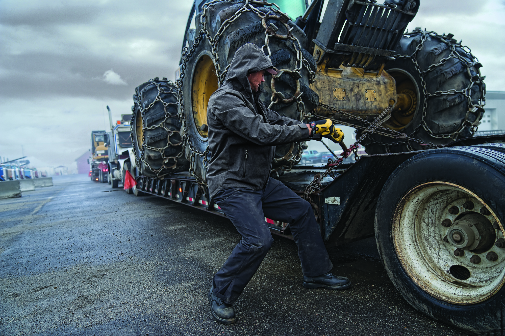 F17_Refelctive_Jacket_Trailer_0040.jpg