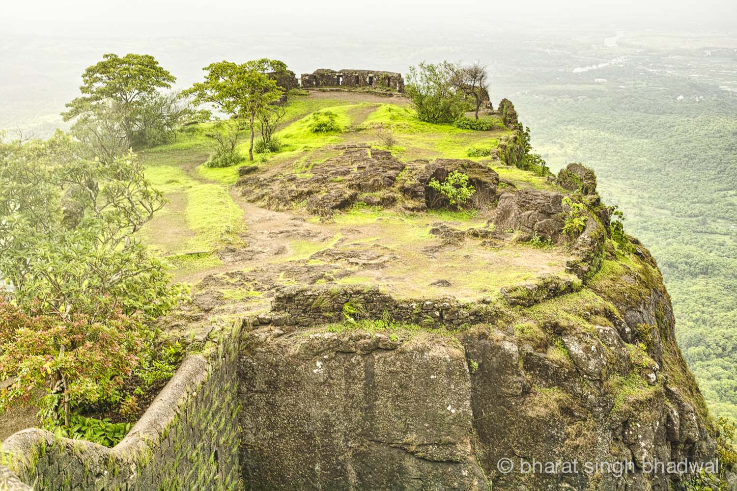 Karnala fort bastion. The best viewpoint and the place to relax.