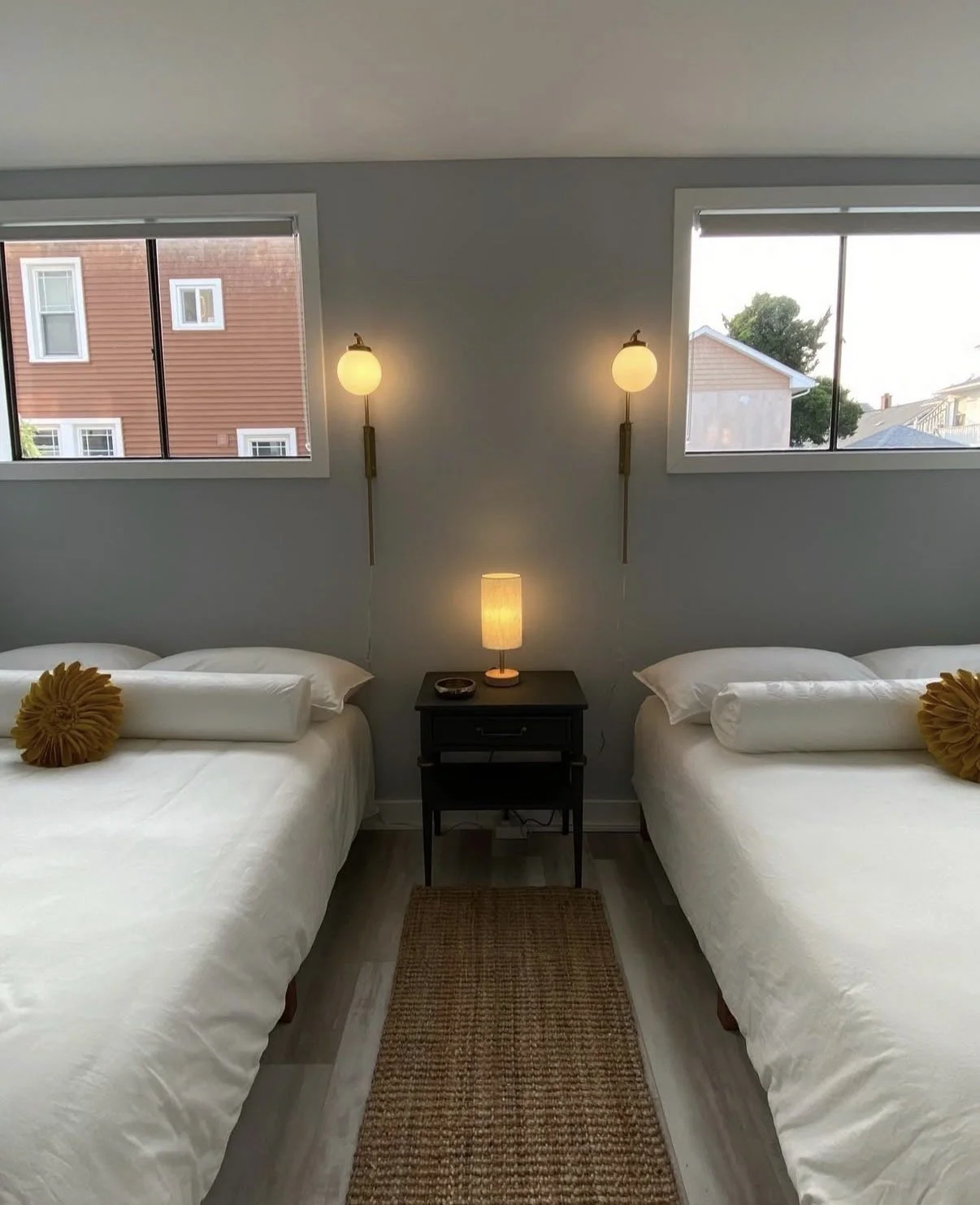 Ample morning light to get the beach day started