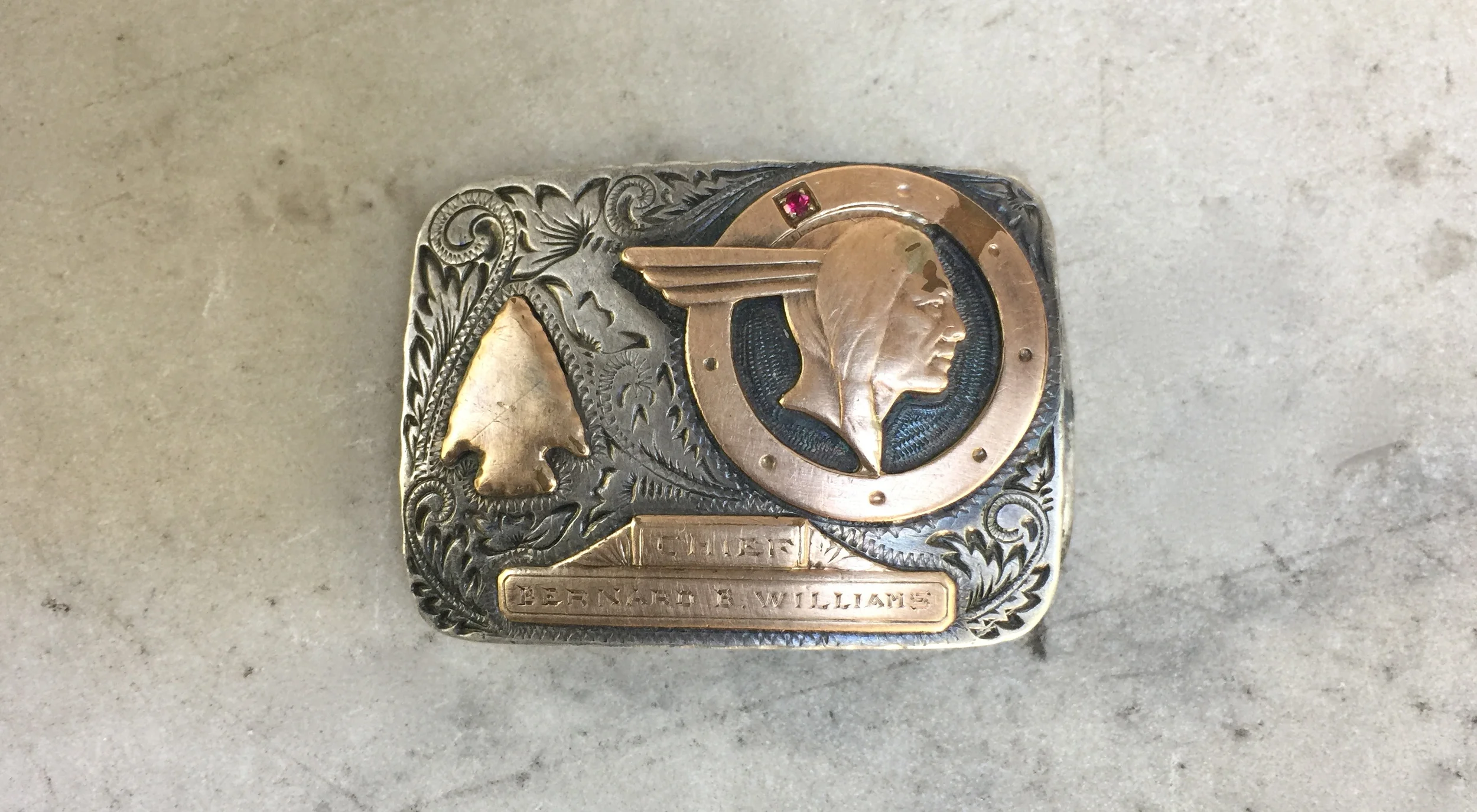 arrowhead belt buckle