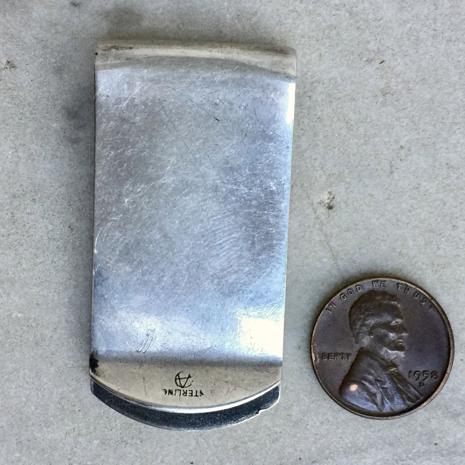 Vintage Silver & Gold Handshake Money Clip — Worn-Over-Time