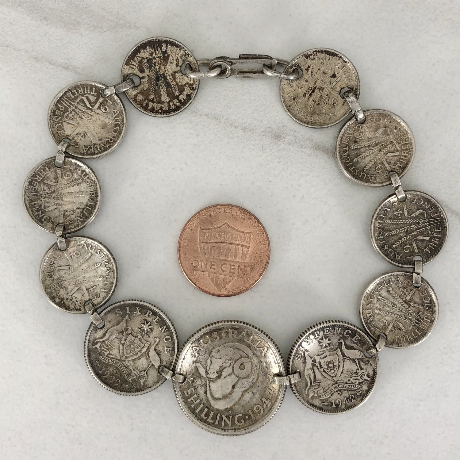 2024年のクリスマスの特別な衣装 WW2 Pacific Theater 1945 Trench Art 13th Air Force Australia 装身具
