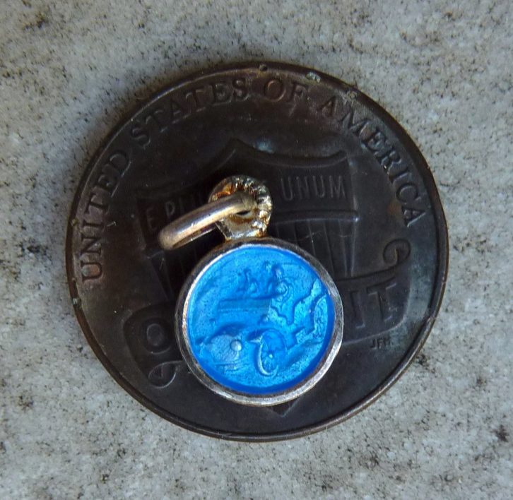 Tiny St Christopher 2.png