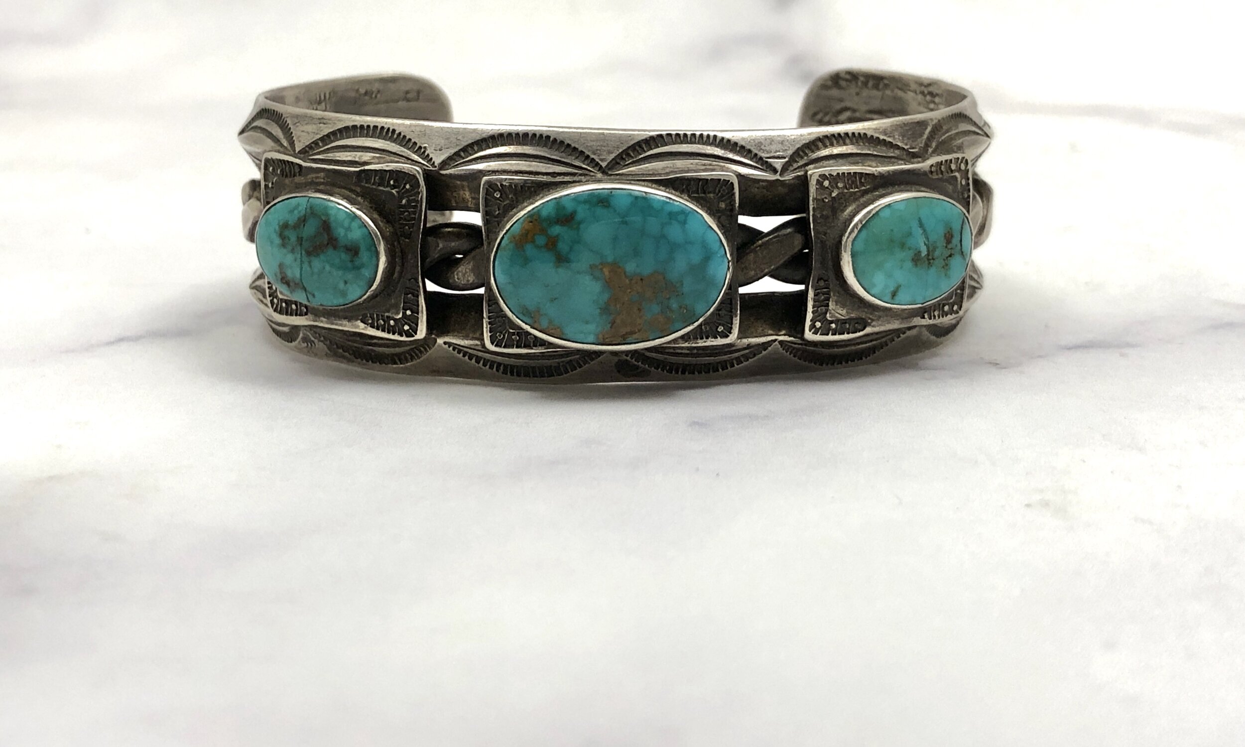 Fred Harvey Era Navajo 3 Stone Turquoise Carinated Silver Cuff Bracelet —  Worn-Over-Time
