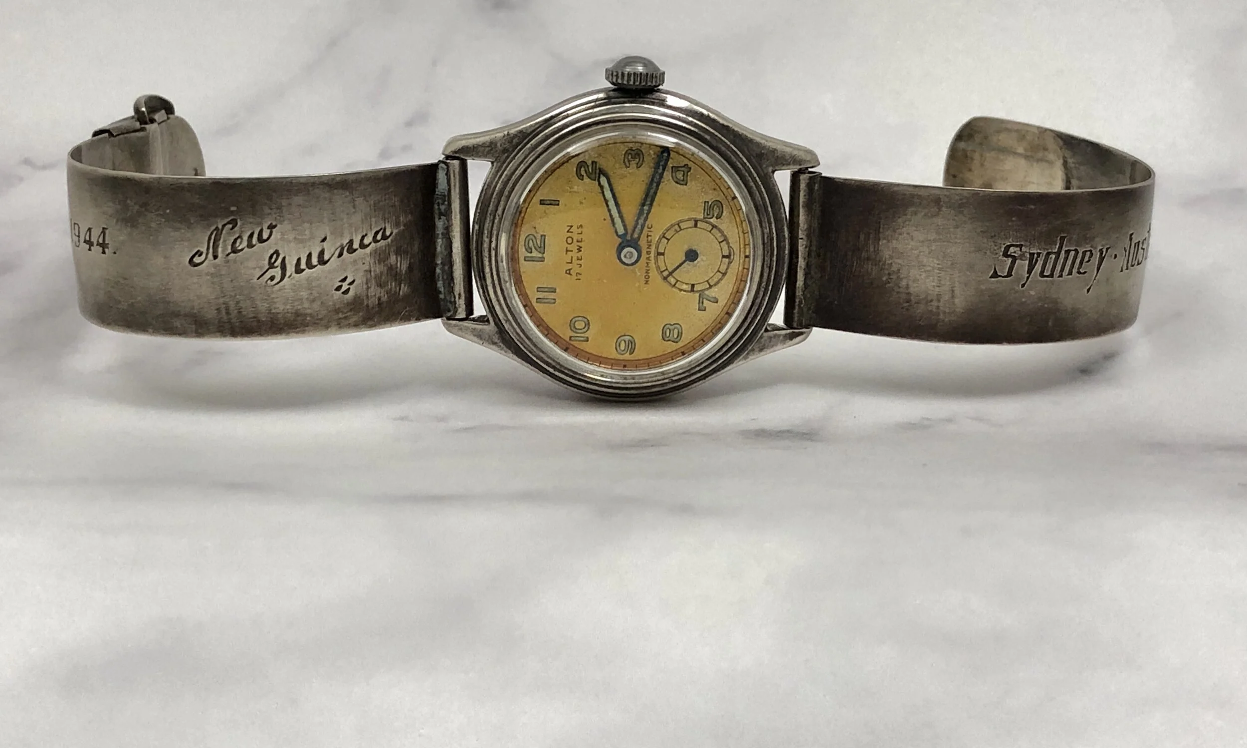 Vintage Alton watch 1944 New Guinea Sydney Australia Silver ALTON Watch Bracelet  main image 3
