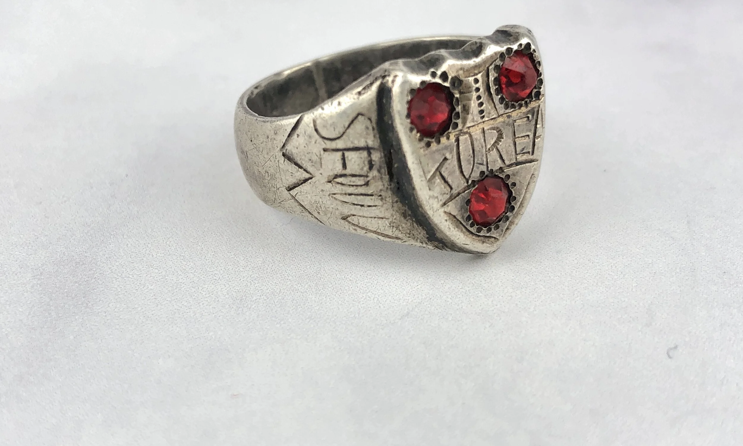 Vintage 1946 SEOUL KOREA Engraved Silver Red Jeweled Ring — Worn-Over-Time - Main Image