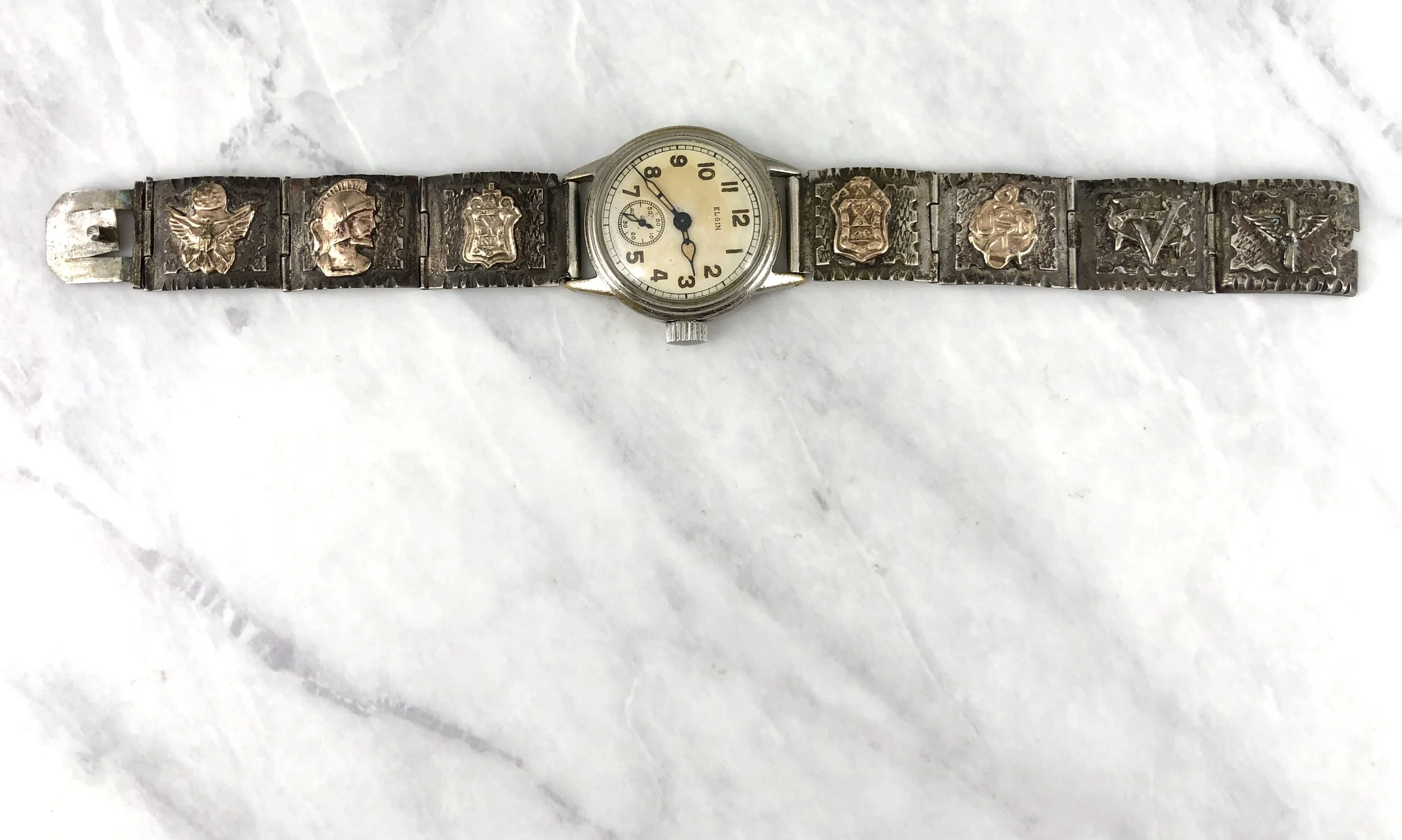 Vintage WW2 Military Elgin Watch Silver & Gold Military Insignia Victory Bracelet