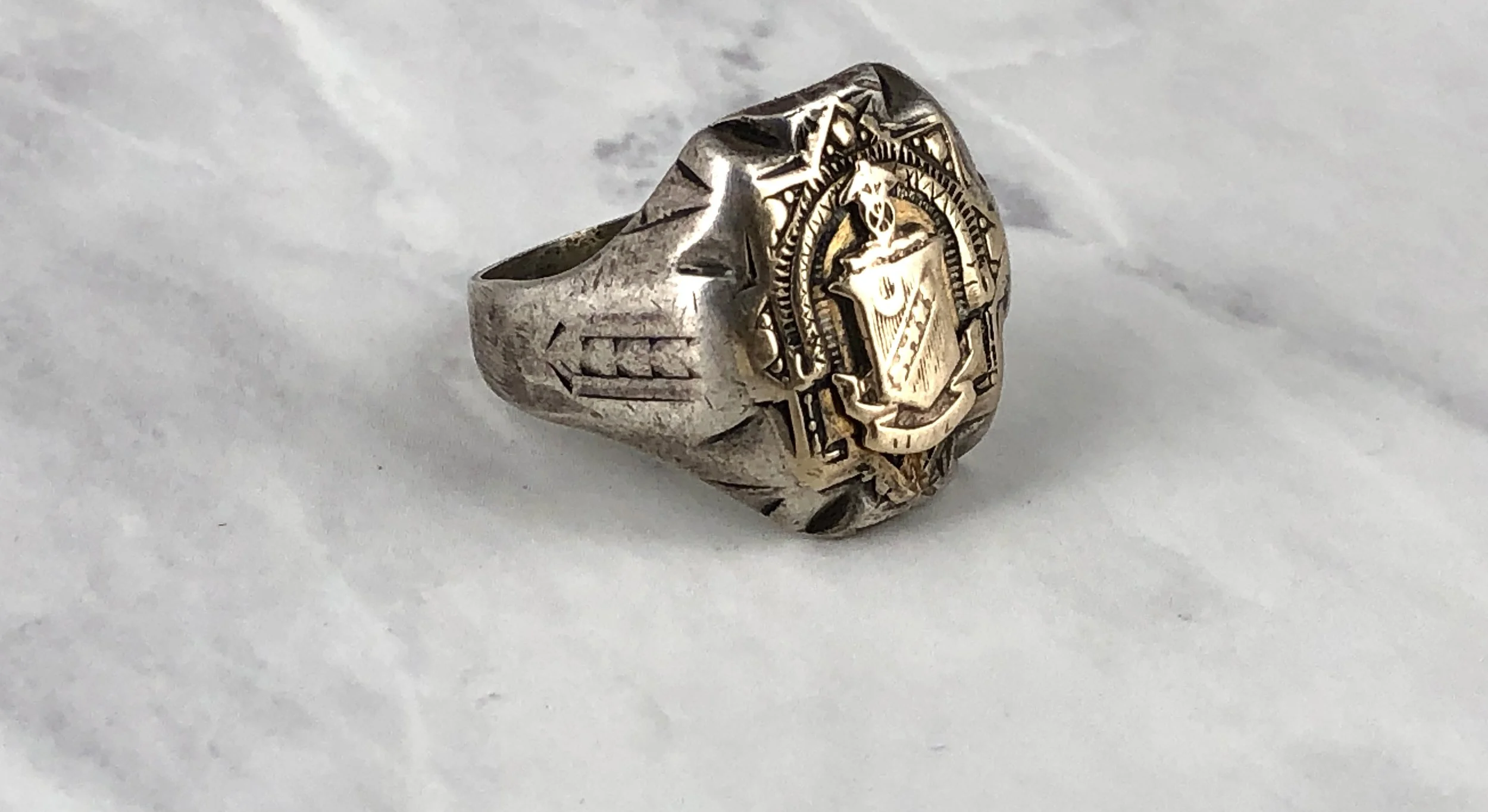 Vintage Signet Ring Silver and Gold