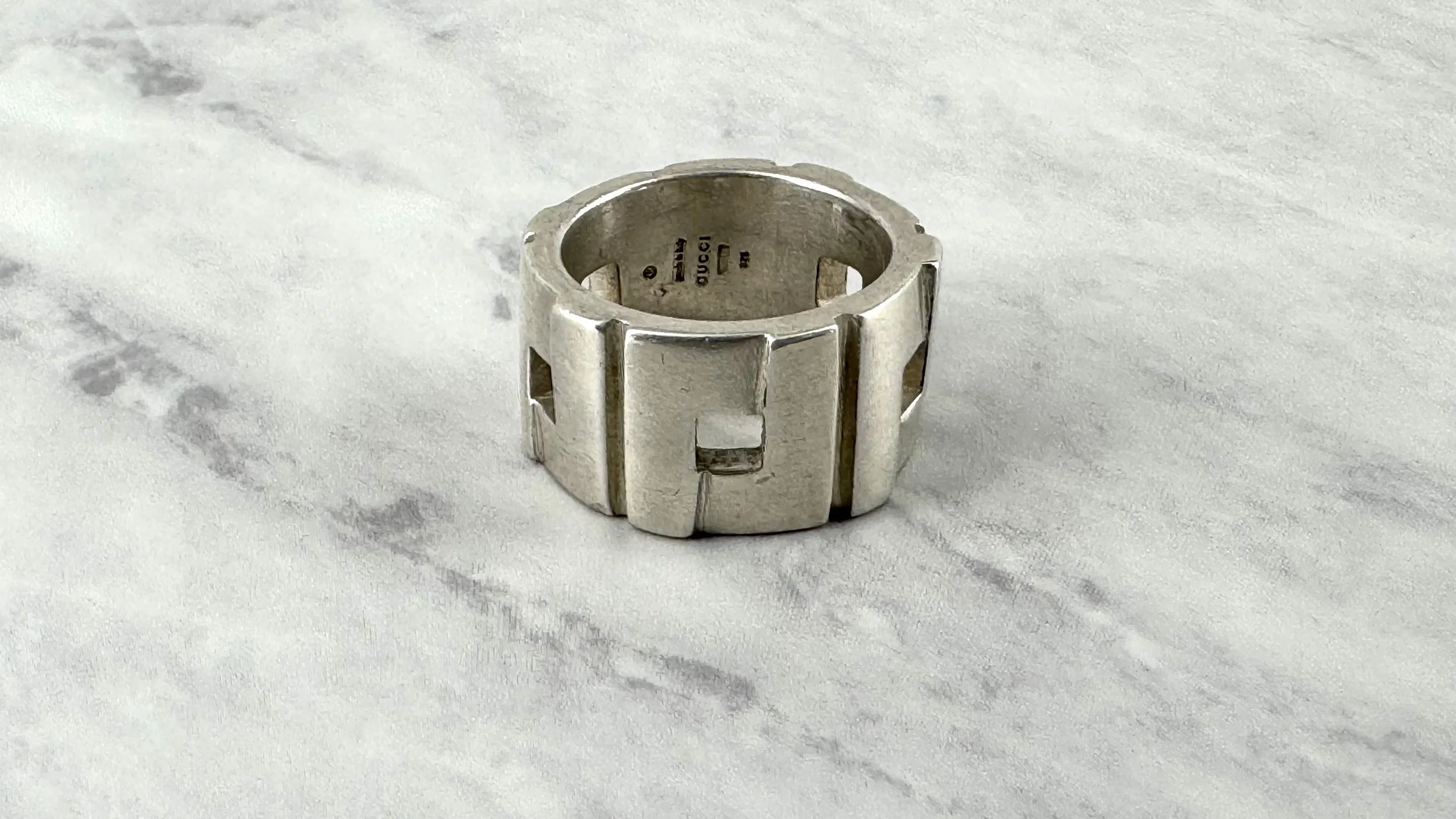 Vintage Made In Italy Silver Gucci Ring ~ Band Size 6.5
