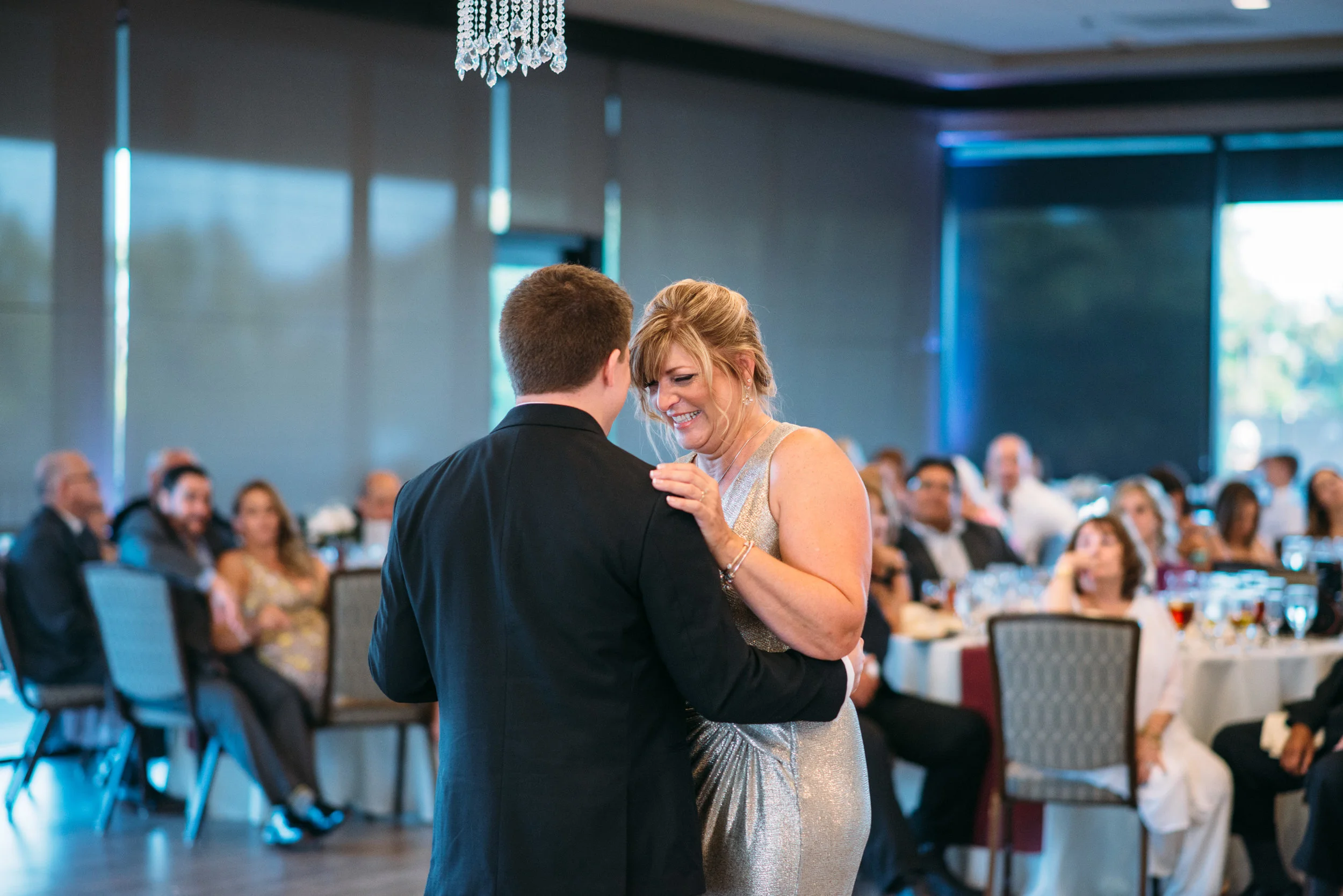PhillipsEventCenter-AggieWedding-CollegeStationPhotographer_46.jpg