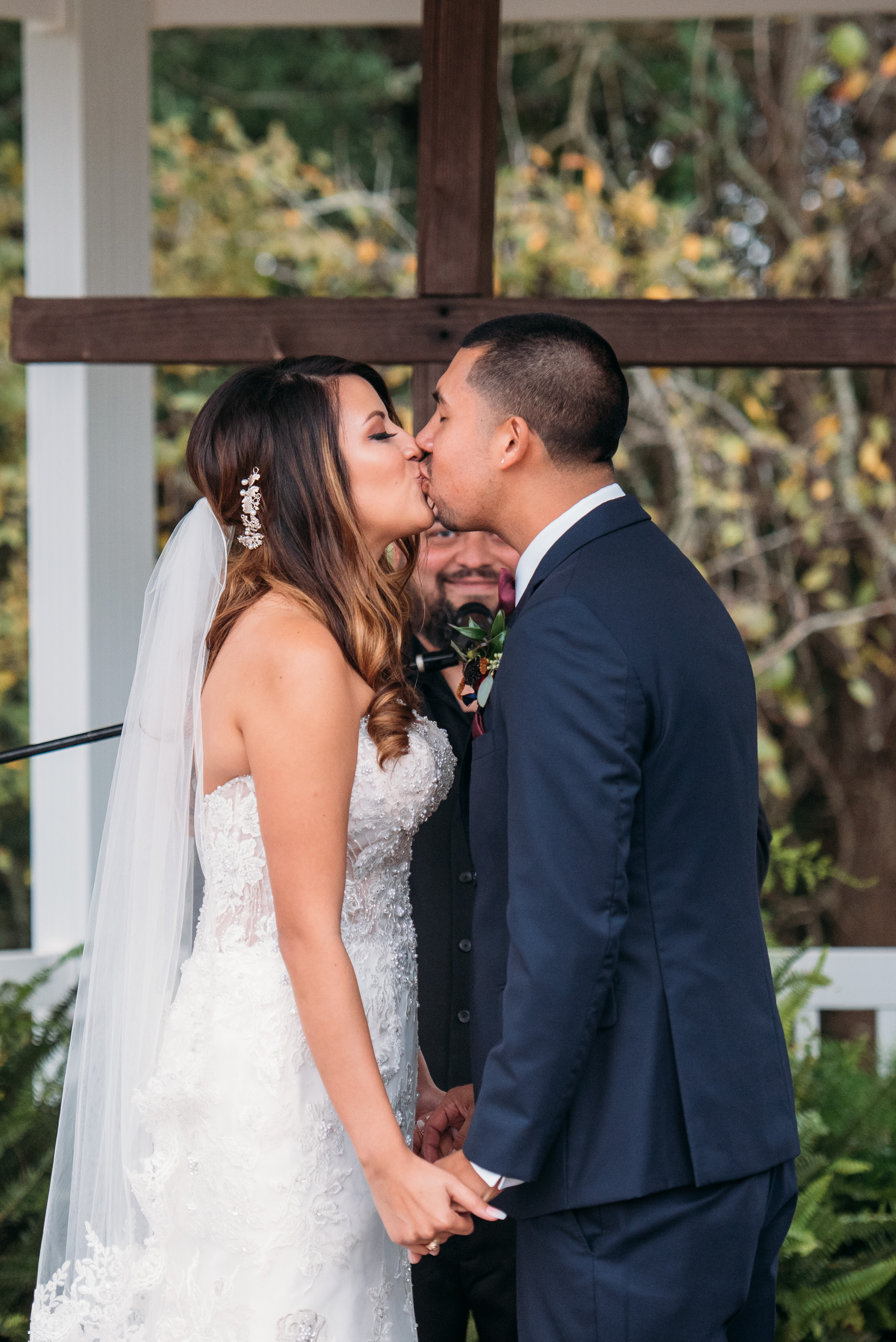 WeddingPhotographer_CollegeStation_InnAtQuarryRidge_24.jpg