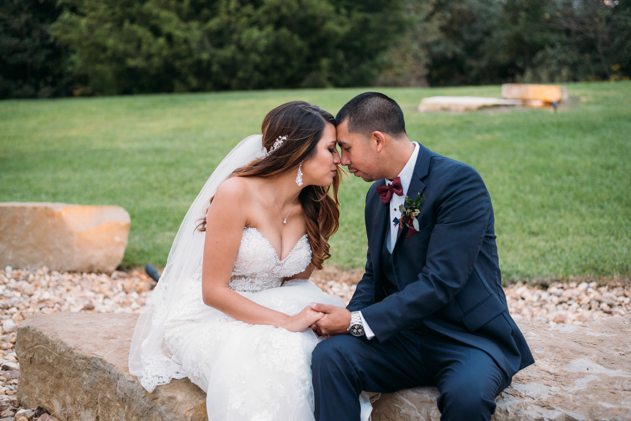 WeddingPhotographer_CollegeStation_InnAtQuarryRidge_29.jpg