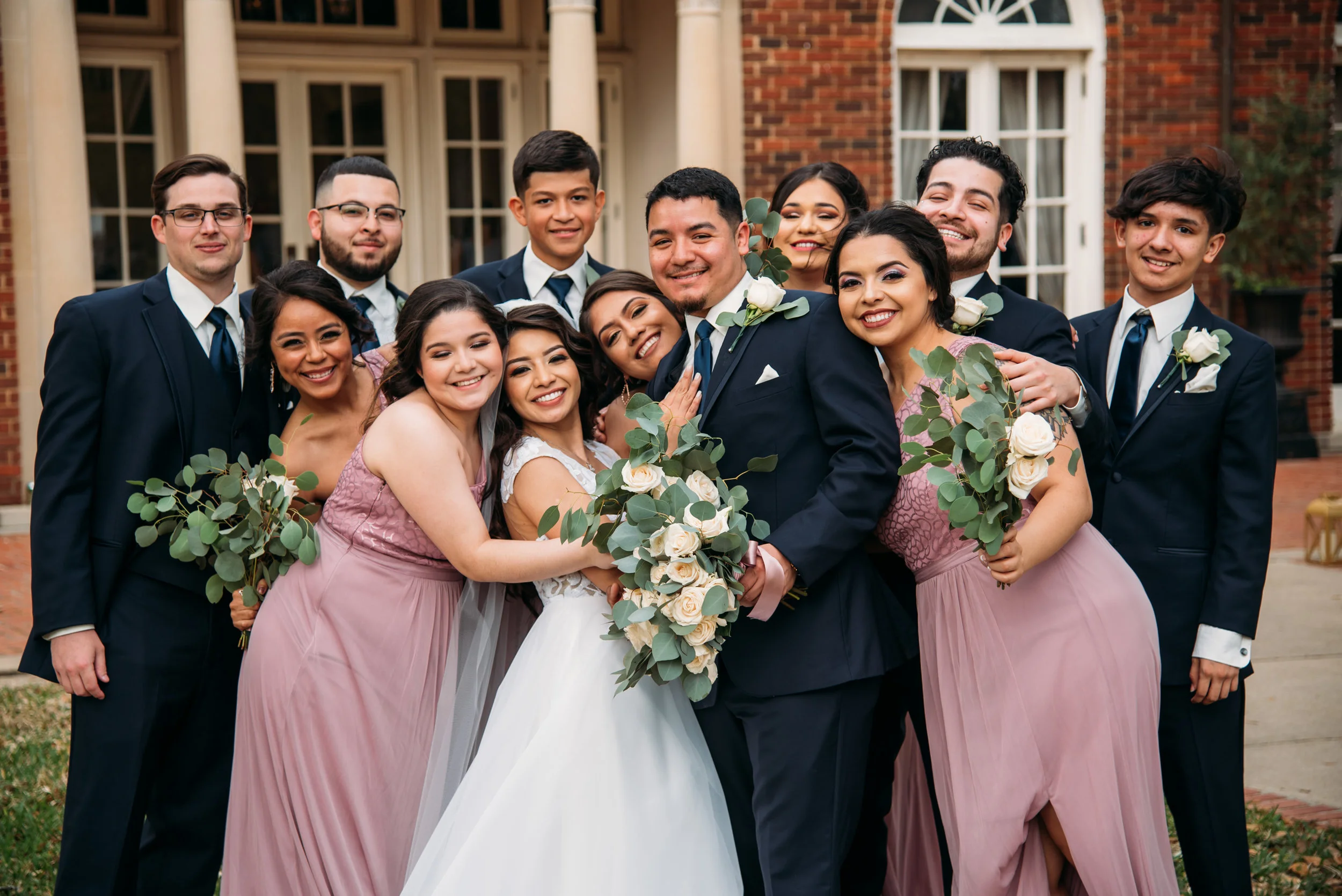 AstinMansion_CollegeStation_WeddingPhotographer037.jpg
