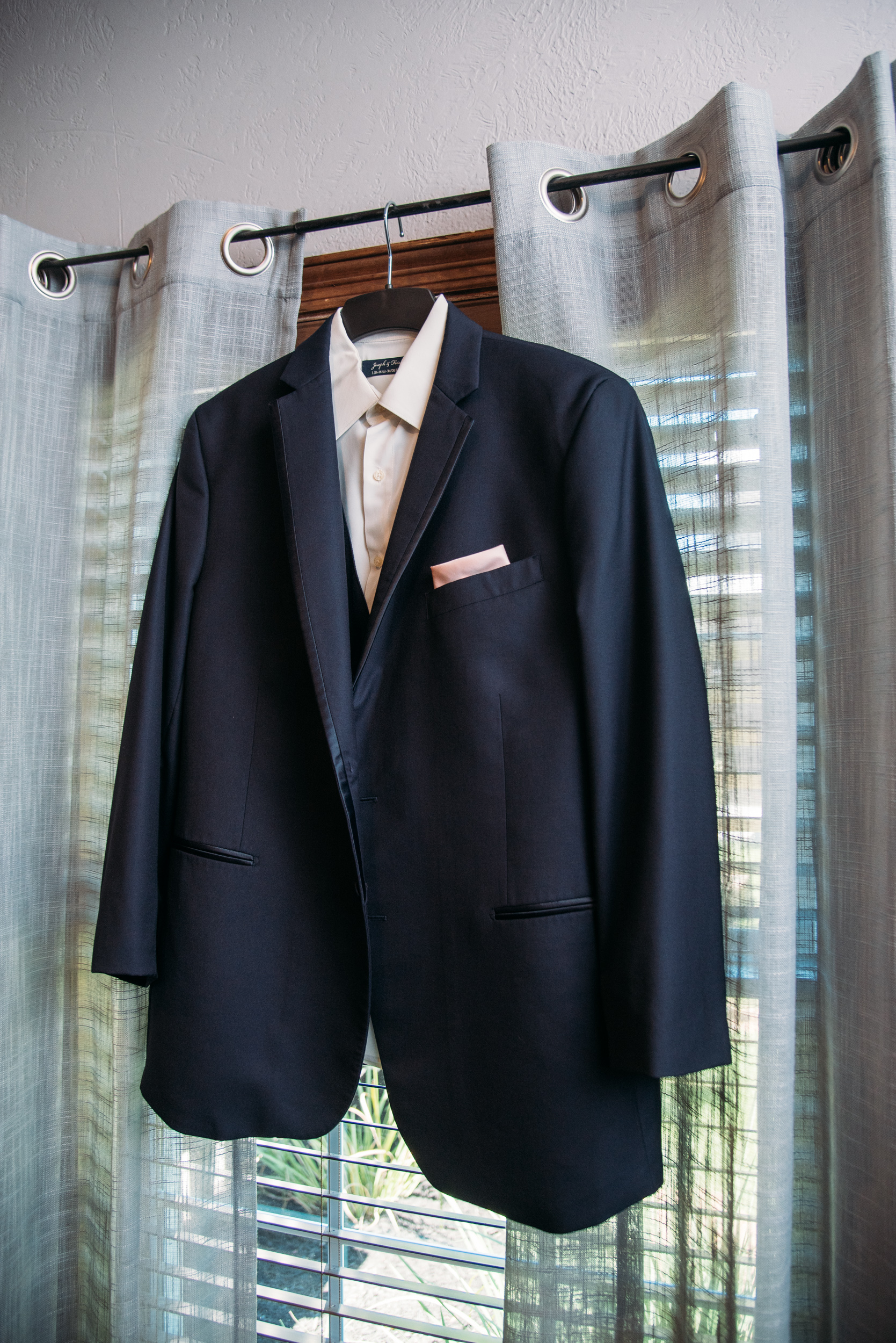 CollegeStation_WeddingPhotographer_PeachCreekRanch_022.jpg