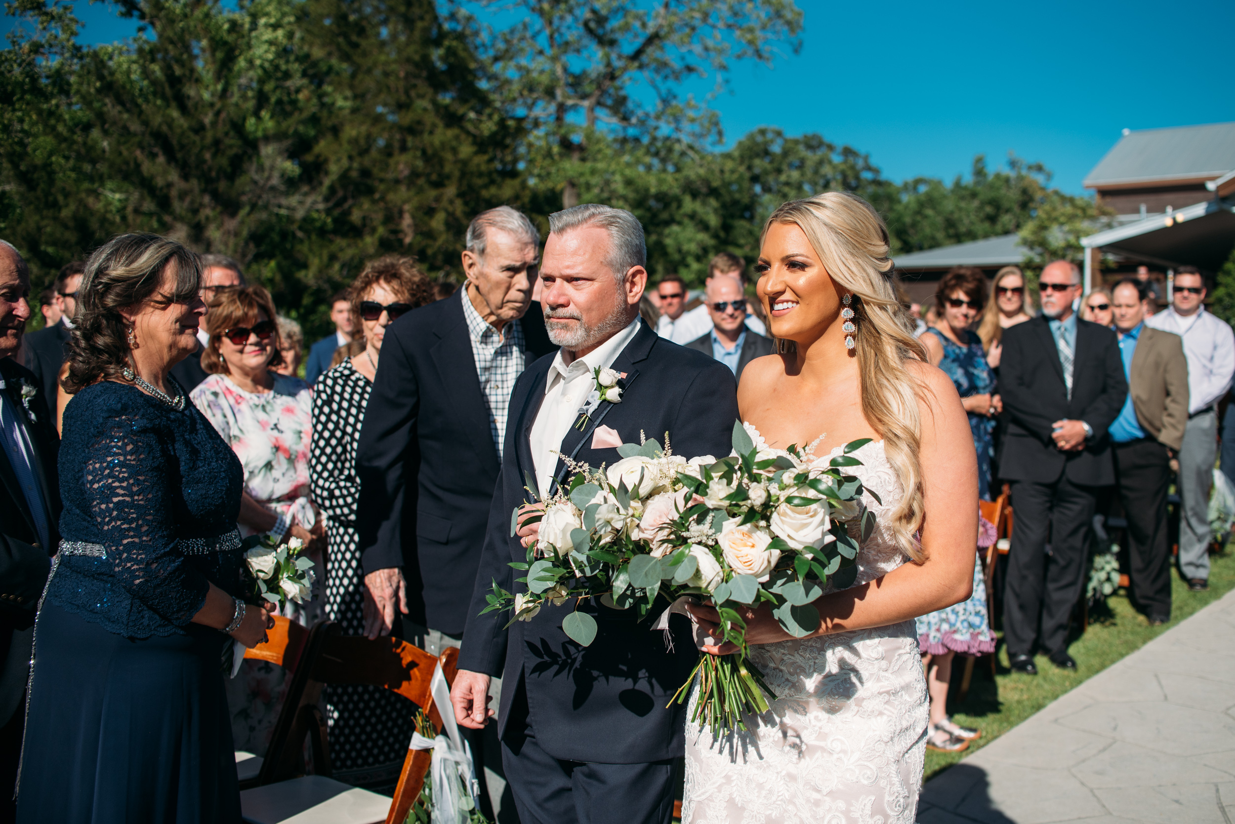CollegeStation_WeddingPhotographer_PeachCreekRanch_033.jpg