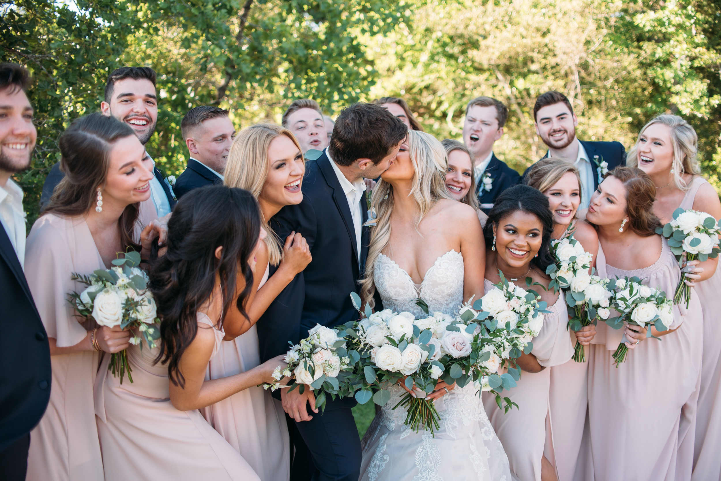 CollegeStation_WeddingPhotographer_PeachCreekRanch_042.jpg