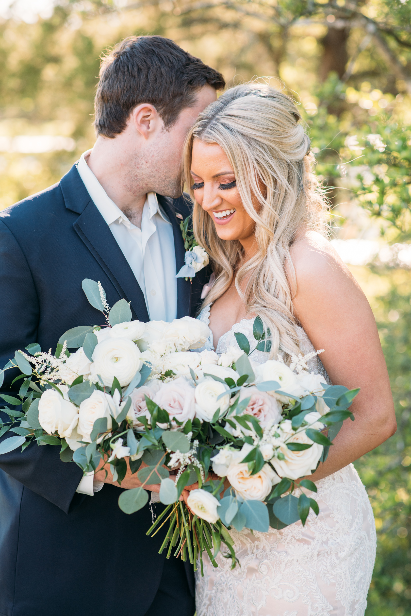 CollegeStation_WeddingPhotographer_PeachCreekRanch_044.jpg