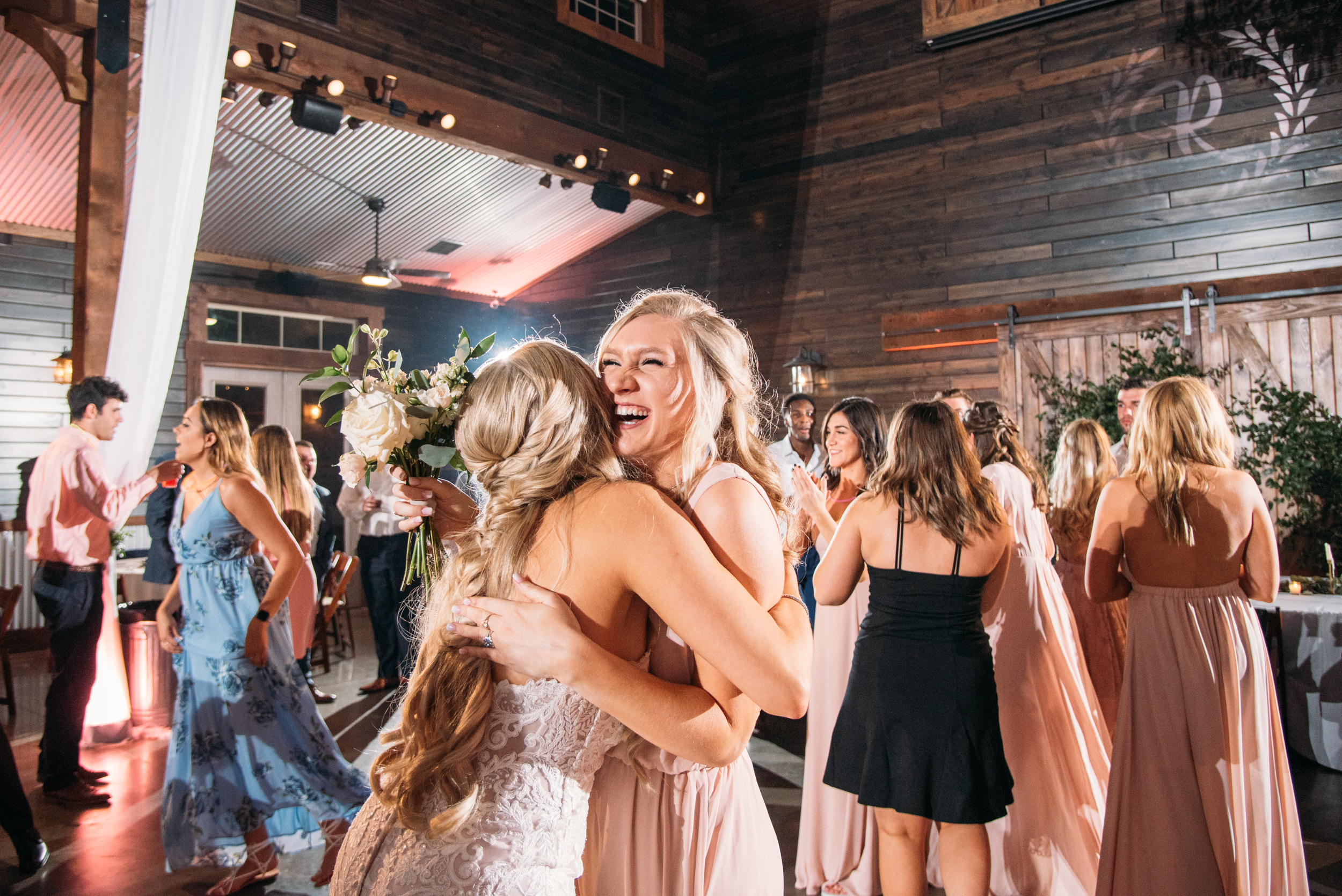 CollegeStation_WeddingPhotographer_PeachCreekRanch_073.jpg