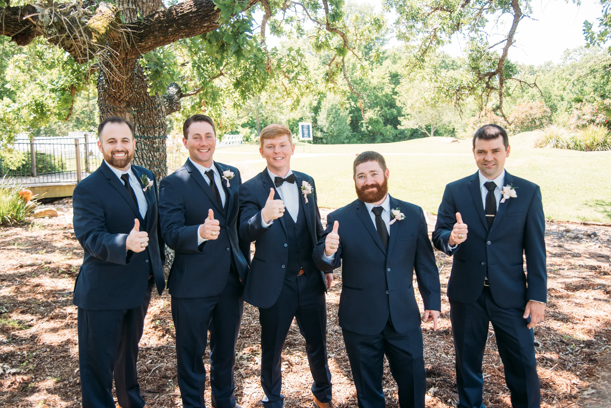 CollegeStation_WeddingPhotographer_DoubleCreekCrossing_0030.jpg