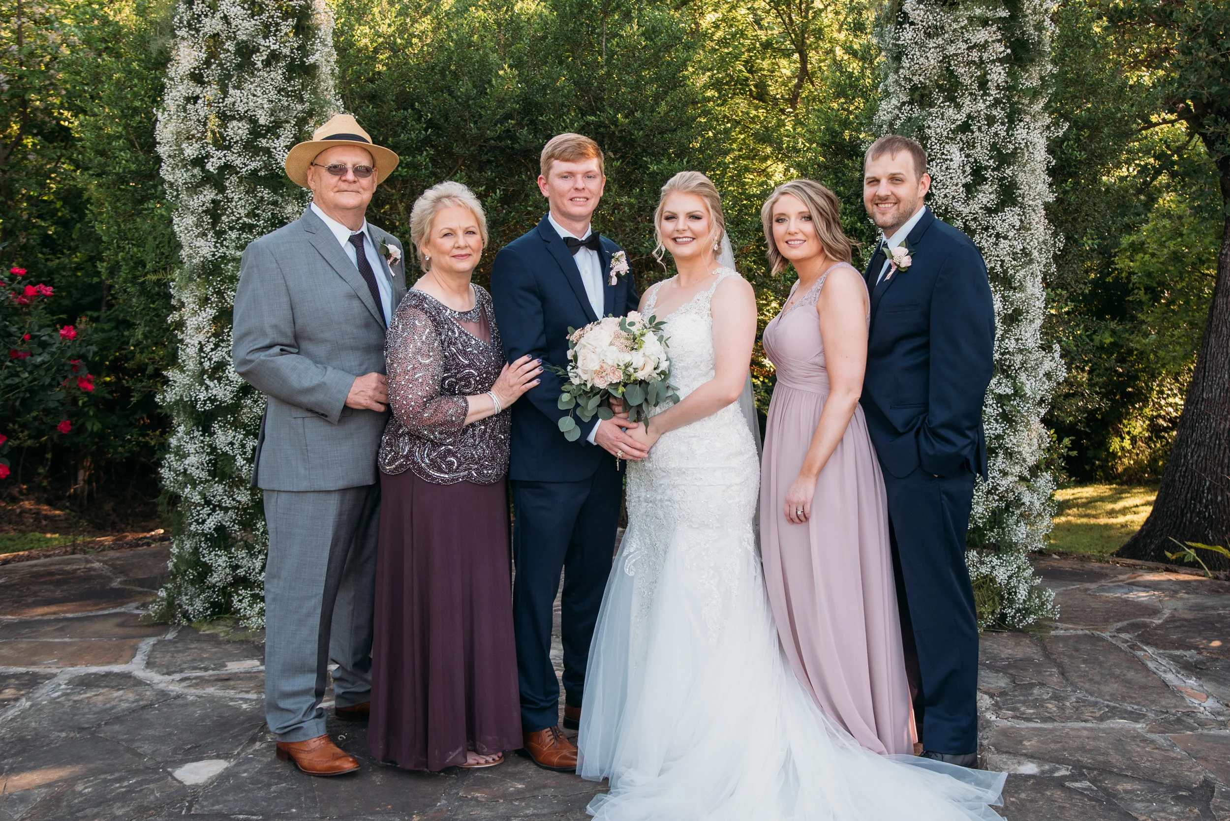 CollegeStation_WeddingPhotographer_DoubleCreekCrossing_0050.jpg