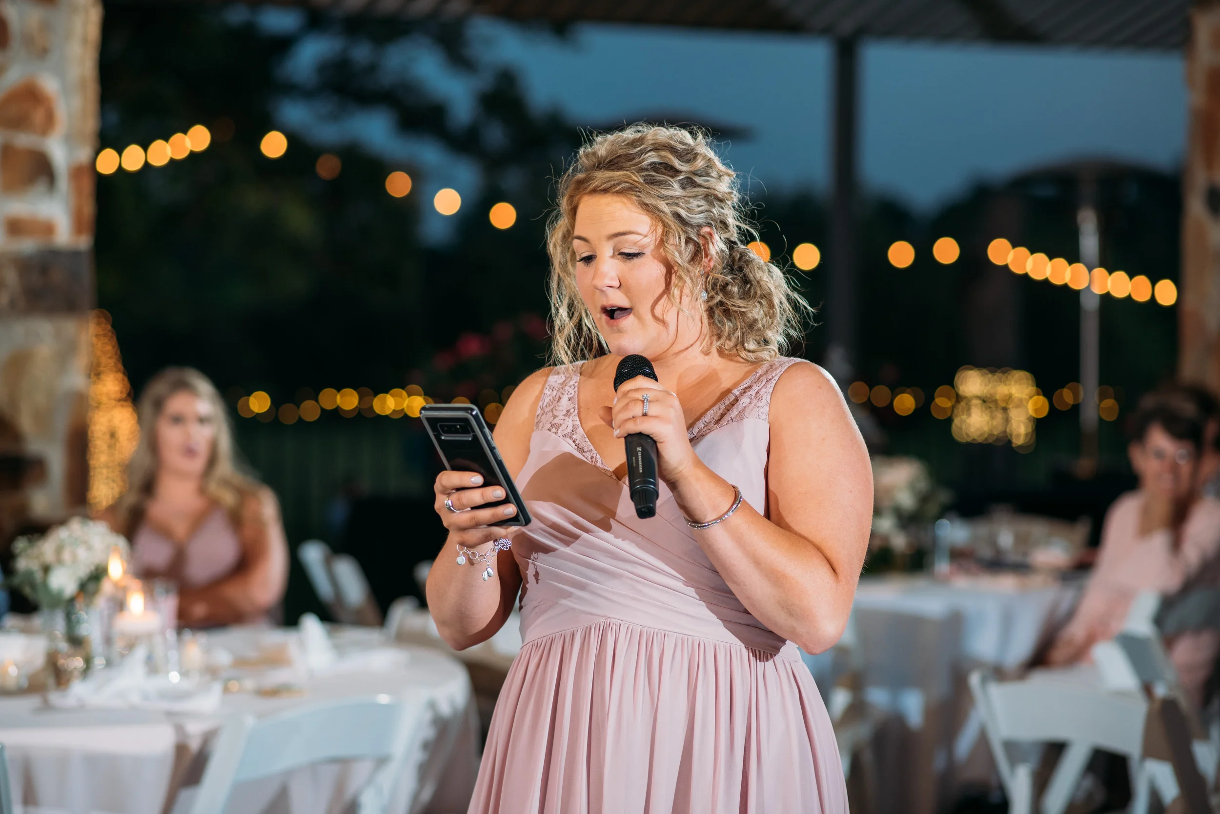CollegeStation_WeddingPhotographer_DoubleCreekCrossing_0087.jpg