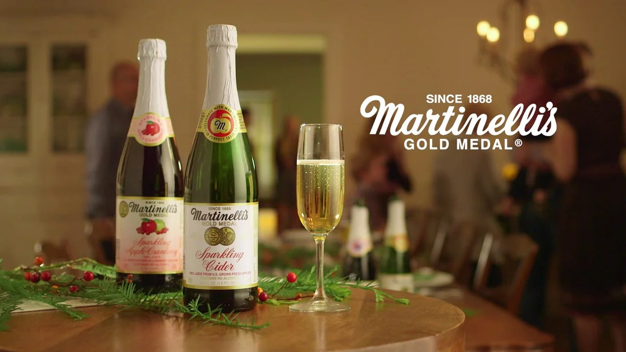Martinelli's // Holiday 2014