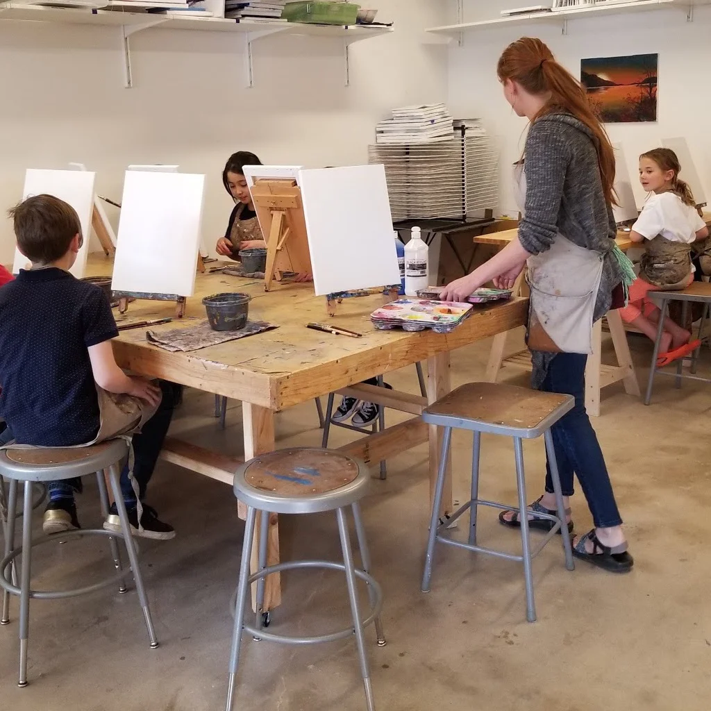 Painting_Studio_with_Studentsjpg.jpg