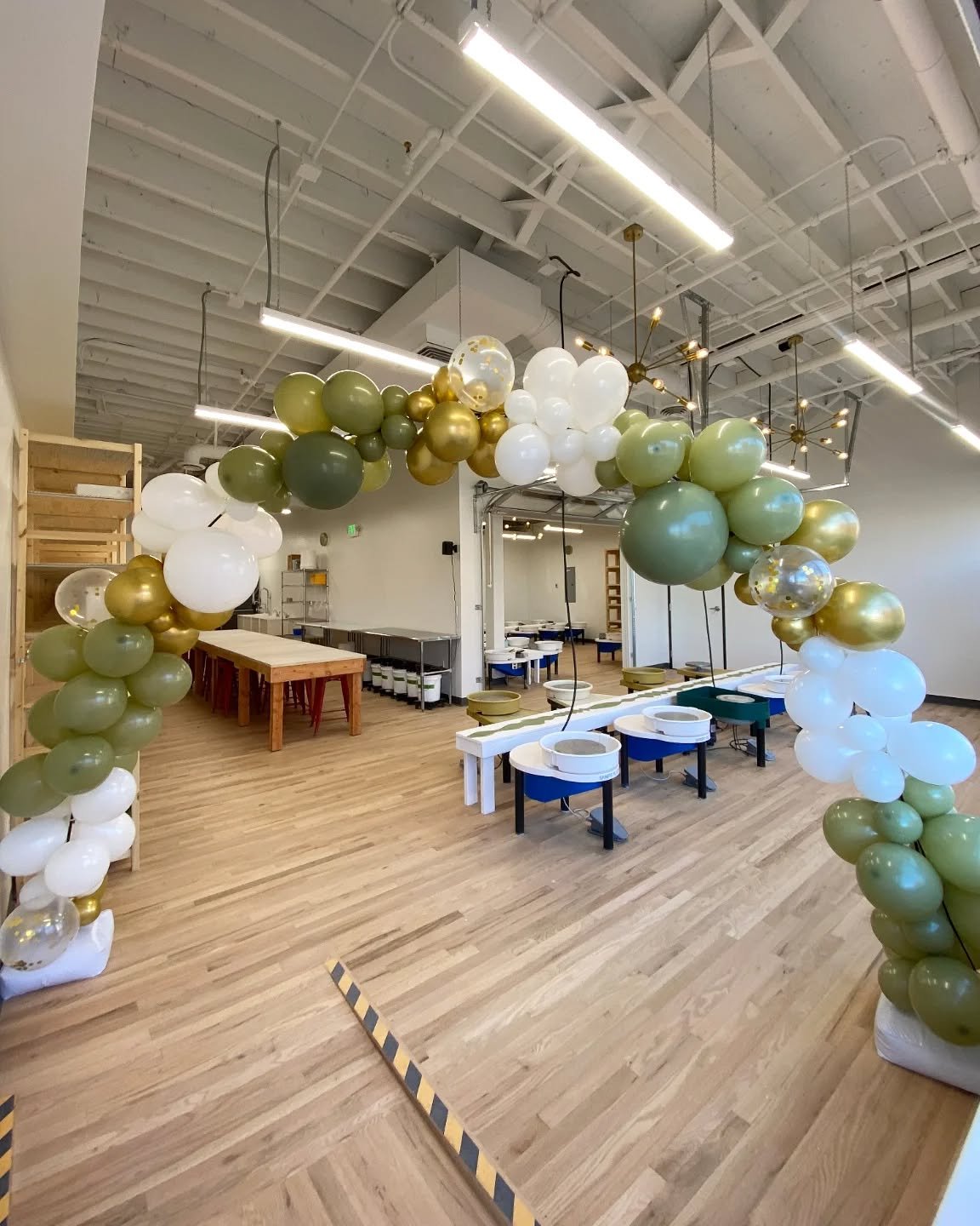 What a night! Last night we welcomed our ✨Founding Members✨ into Clay Hub as we celebrated kicking off this new chapter together -- in community around clay 🥂

I was so struck by our Members commitment to being a part of this special place. The joy 