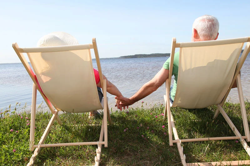Seniors-By-Water-800w.jpg