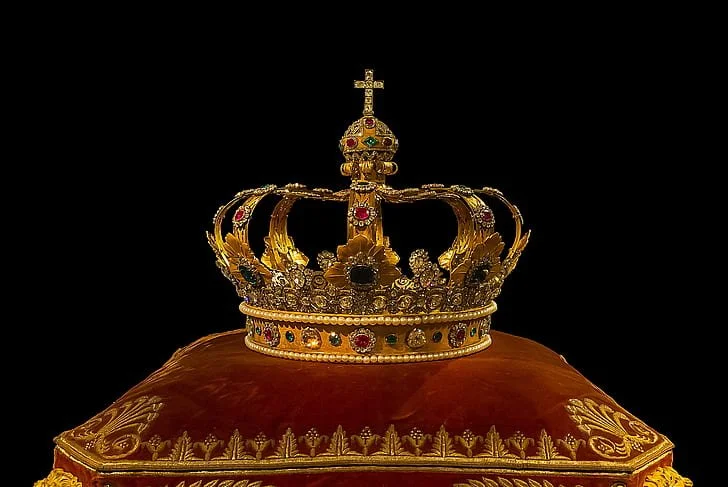 The British Monarchy: An Enduring Importance