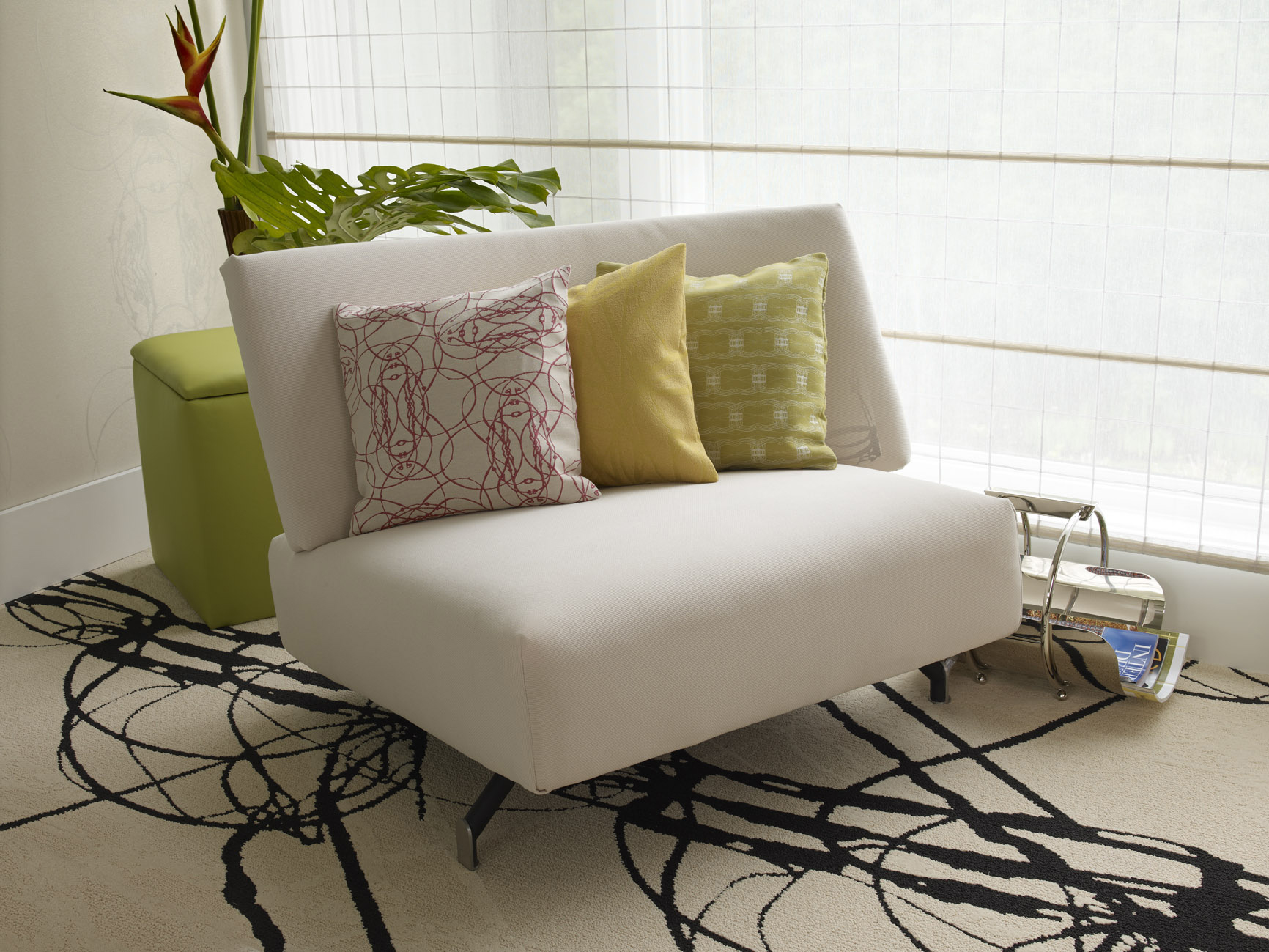 White Loveseat 1-044-dc1b.jpg