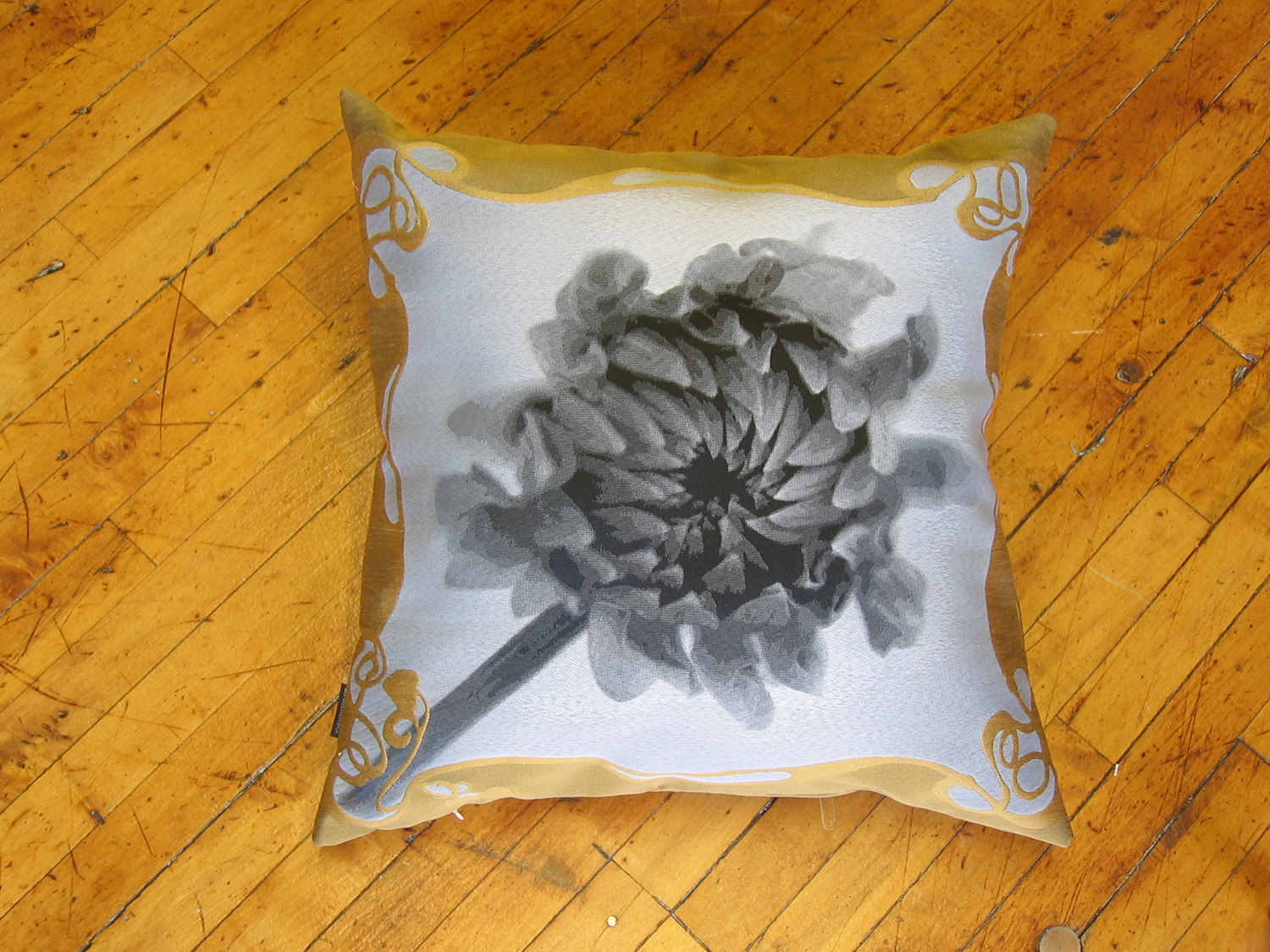 floral-pillow.jpg