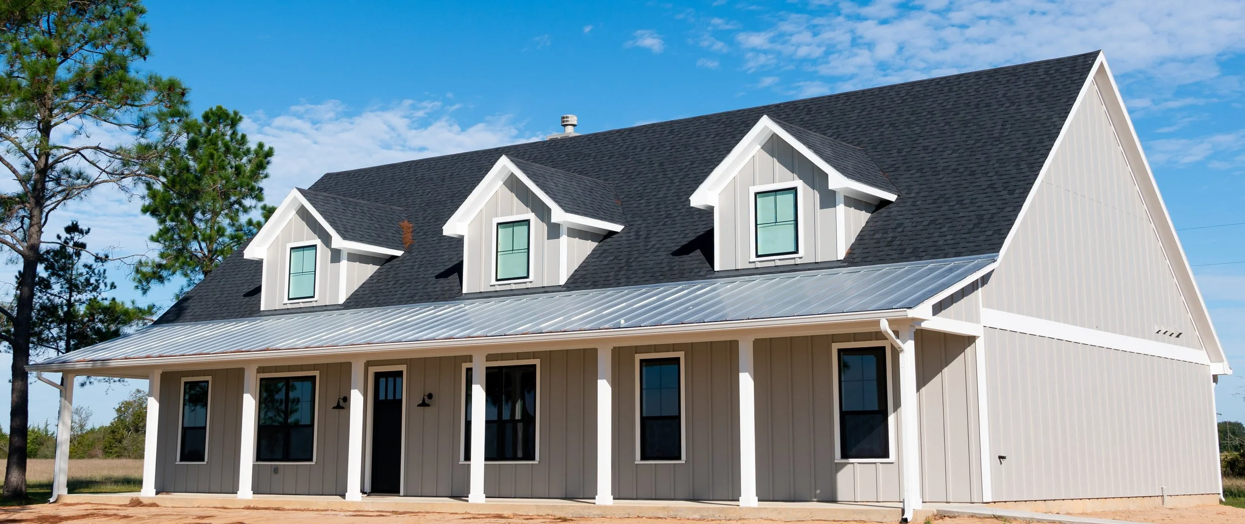 The Santa Clara Modern Farmhouse