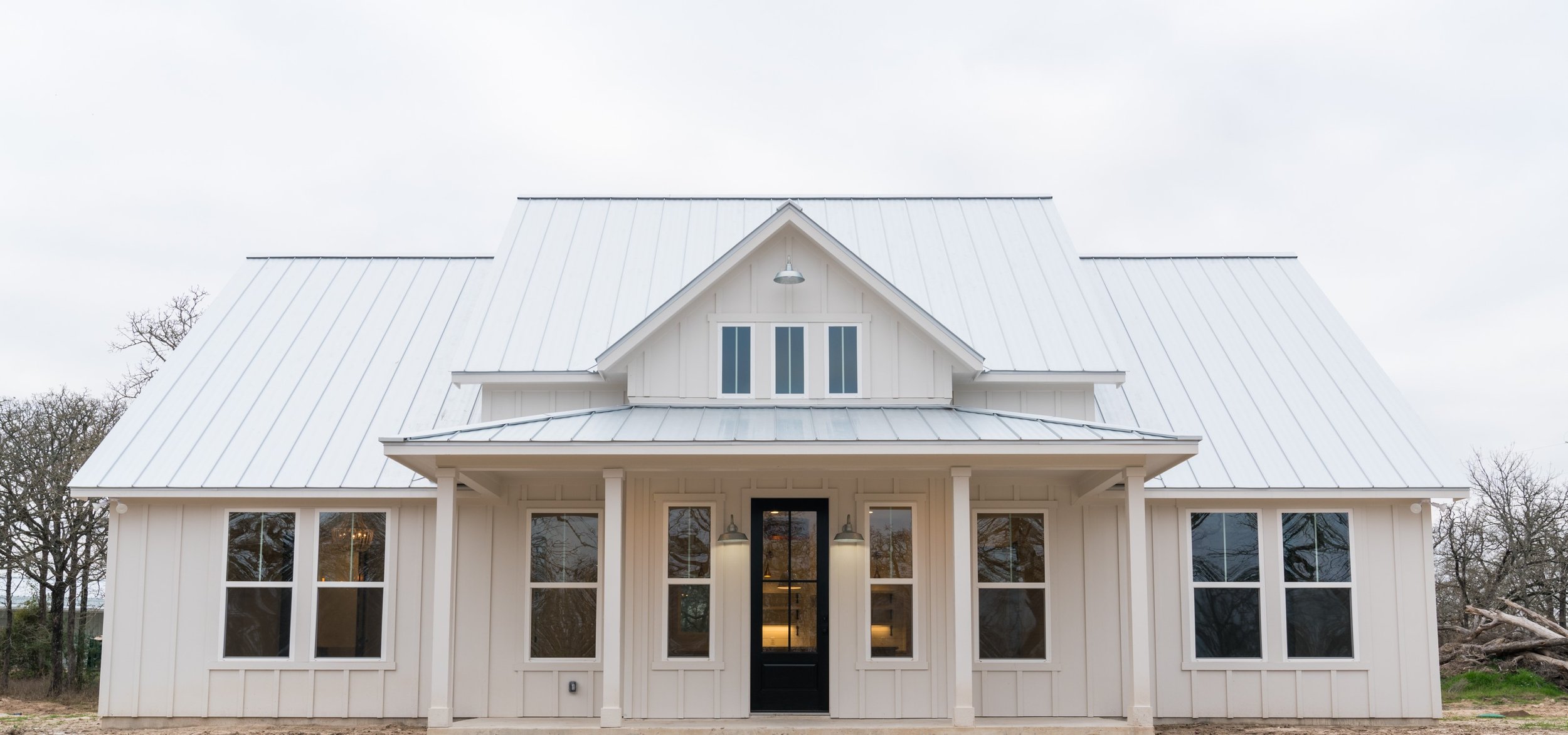 The Quinn Modern Farmhouse