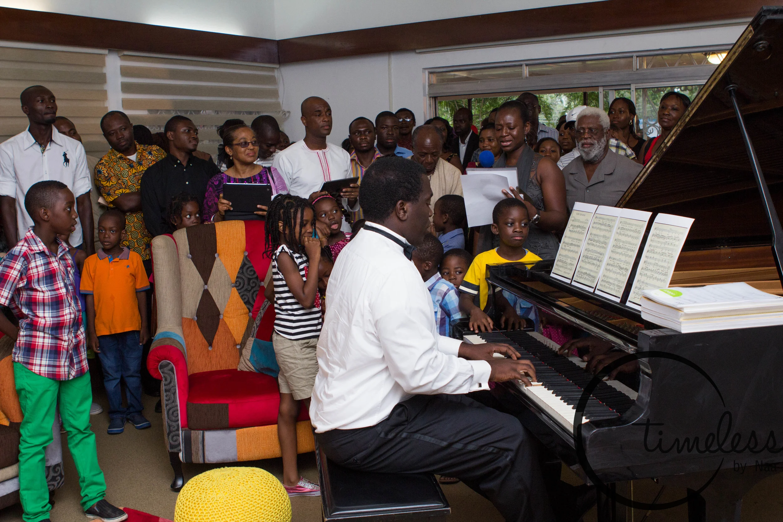 Julius Richardson on the keys 