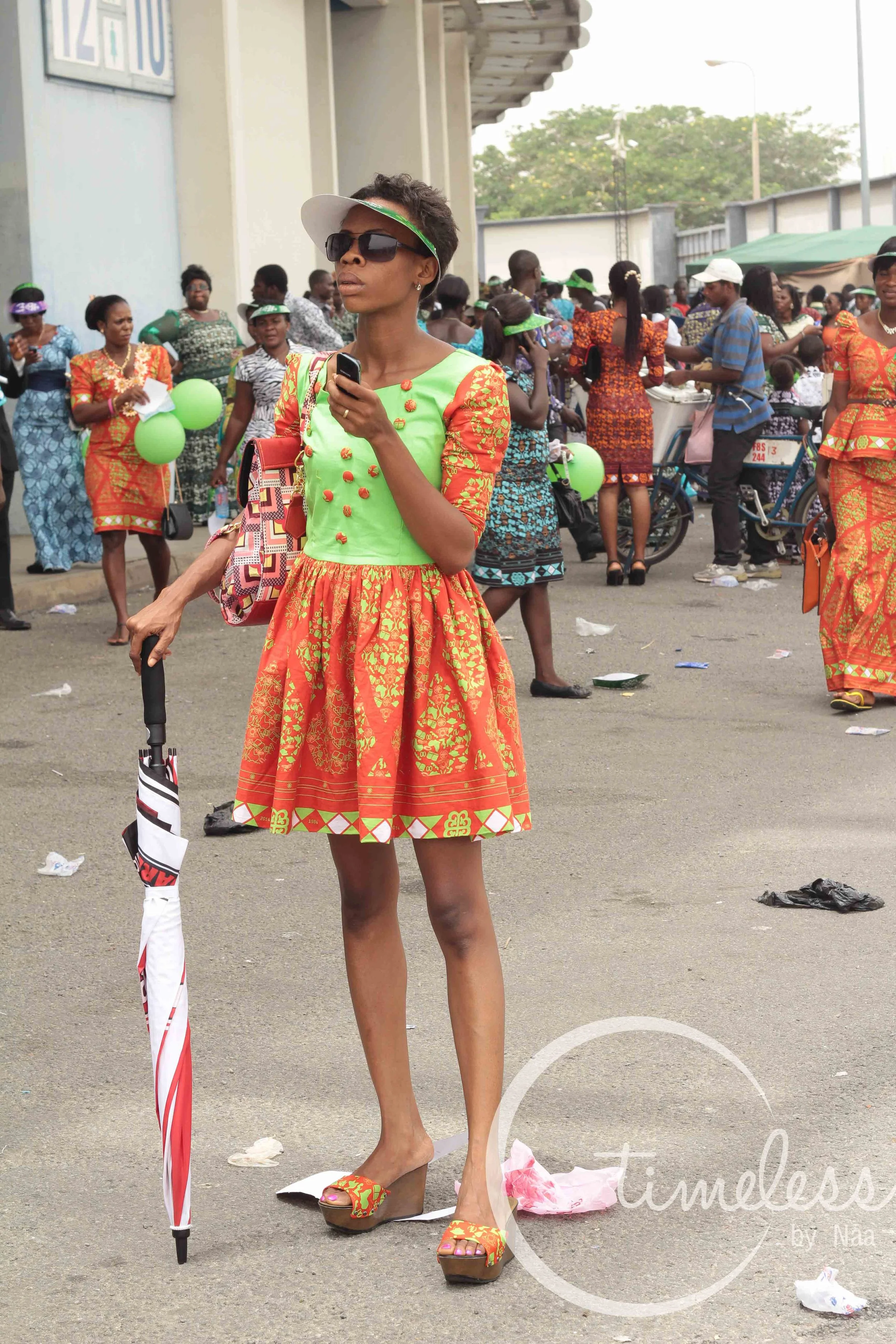 MADAM!! Take it easy oh!