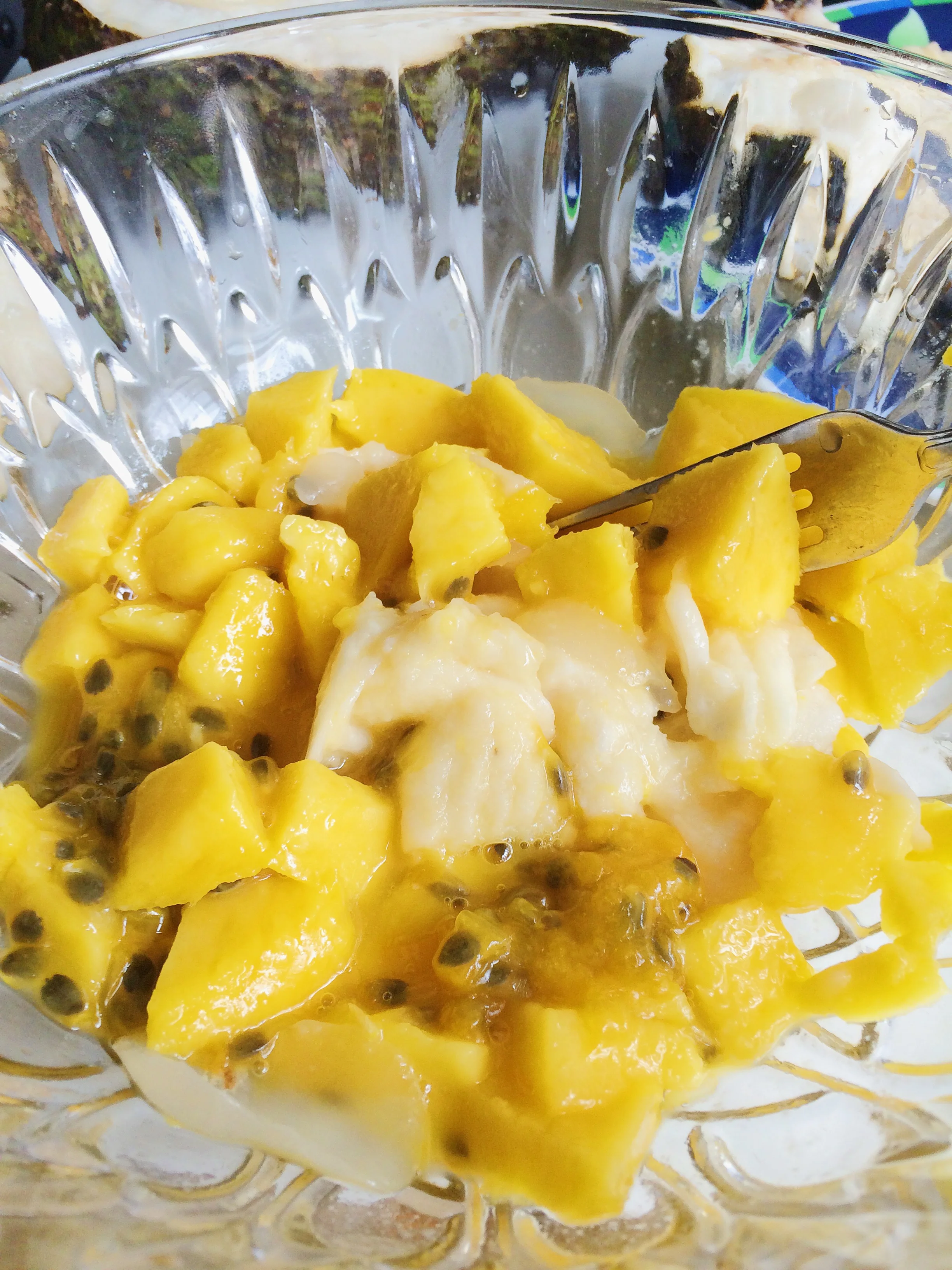 Mango, Passion fruit, rambutan and sour sop delight. Can you almost taste it?