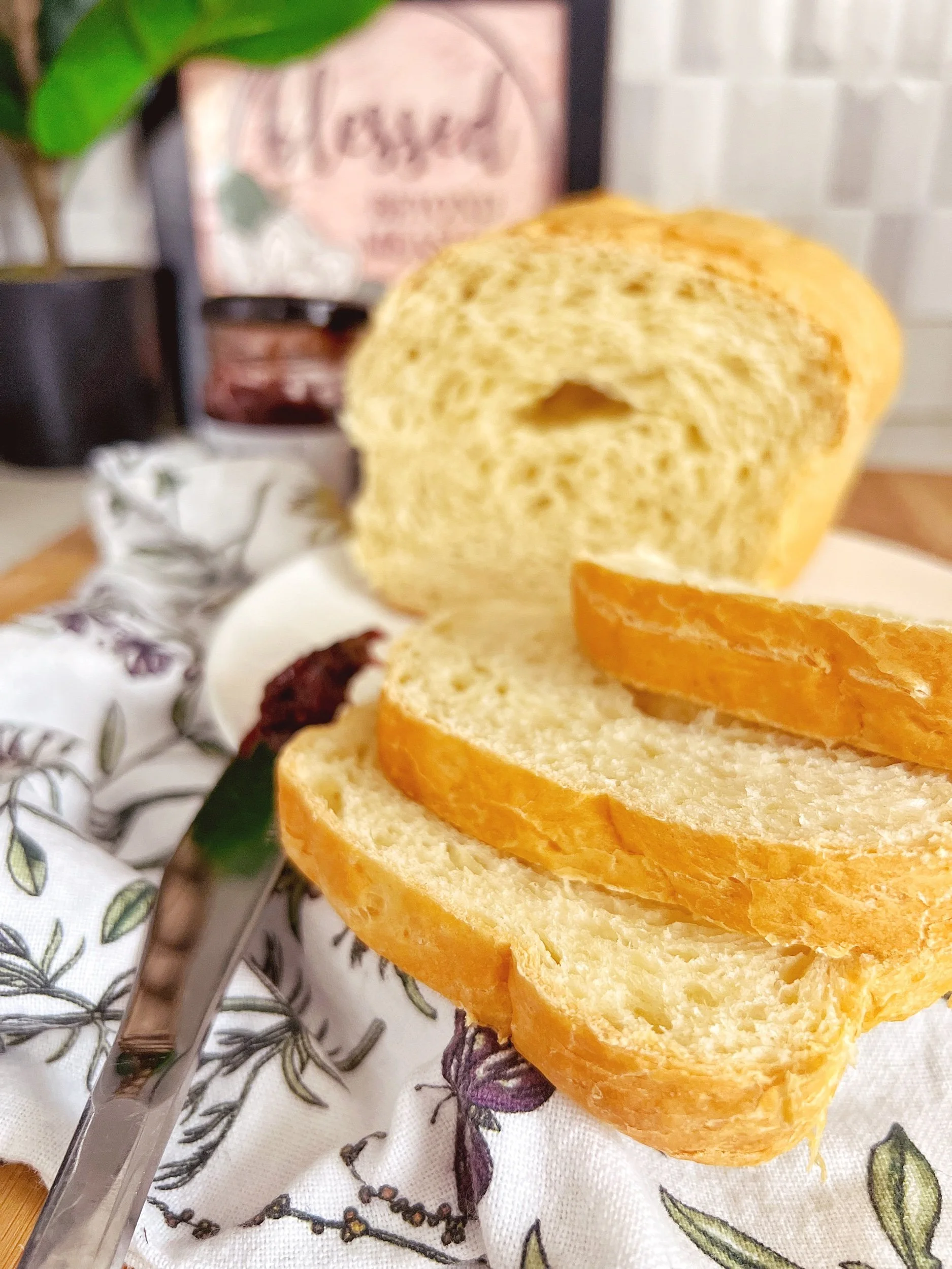 Easy Sandwich "Butter" Bread Recipe.
