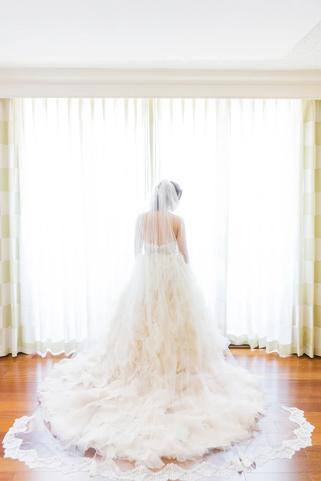 bride_prep_0234.jpg