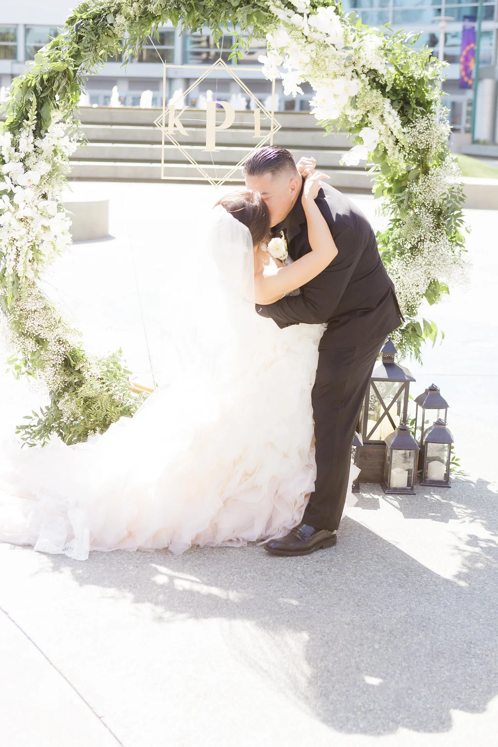 bride_groom_firstlook_0146.jpg